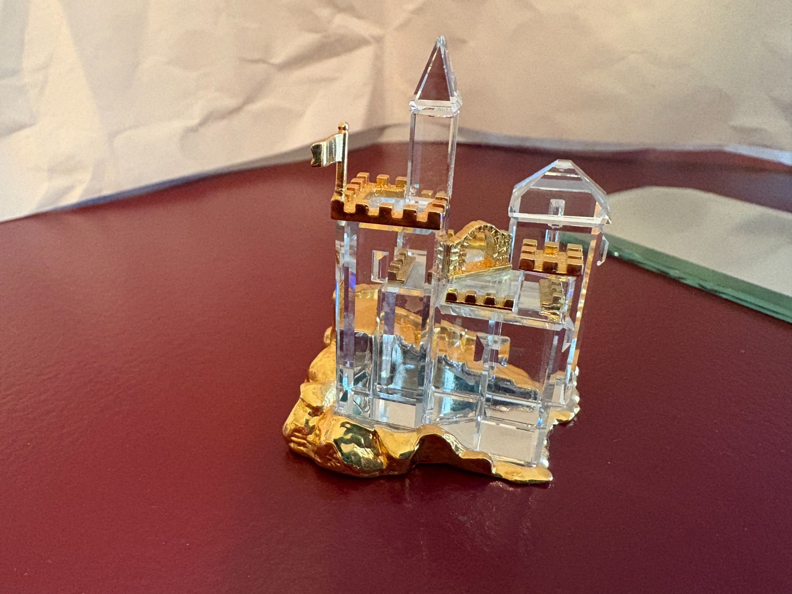 Swarovski Crystal Memories Journeys Figurine – Gold Castle 243449