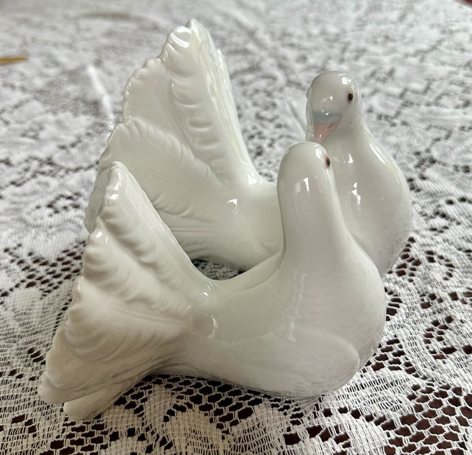 LLARDO Wedding White Doves Porcelain Figurine, Signed, Numbered