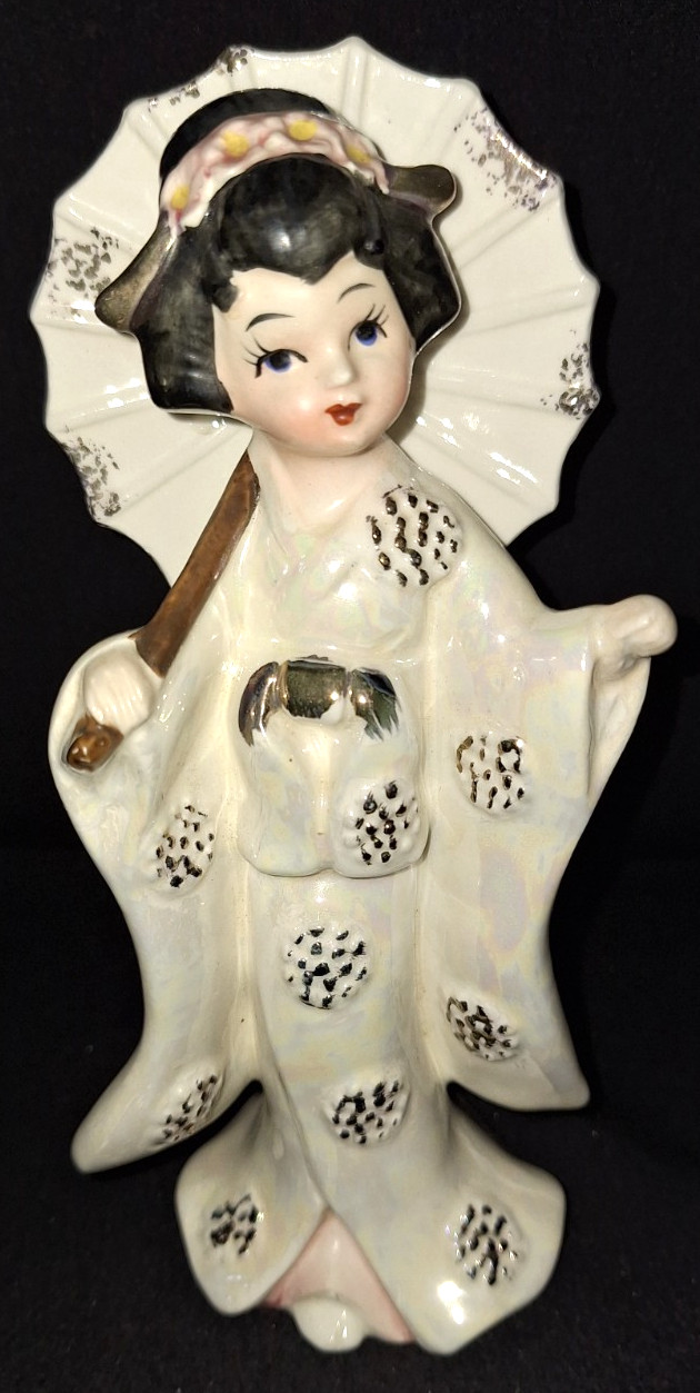 VTG MCM JAPANESE GEISHA GIRL WOMAN GOLD KIMONO UMBRELLA w/TAG FIGURINE – JAPAN