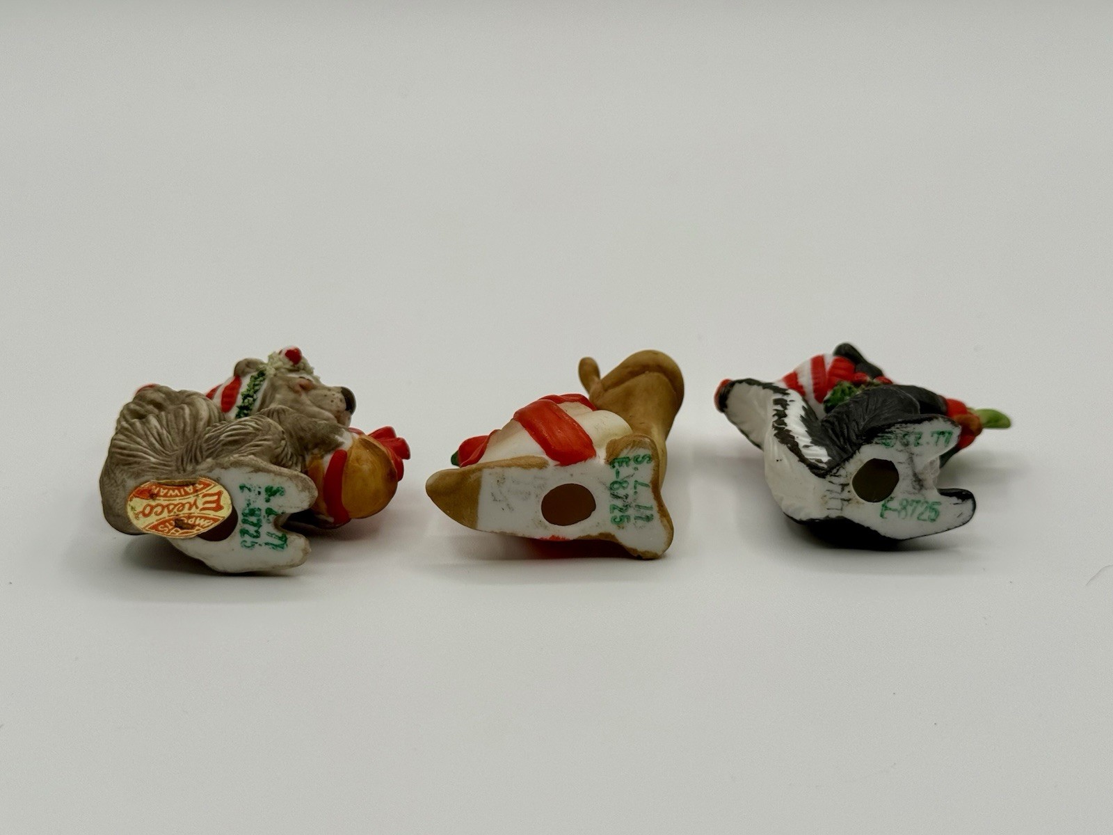 EUVC Vintage Suzy’s Zoo Ceramic Figurine Christmas Skunk Squirrel Snail