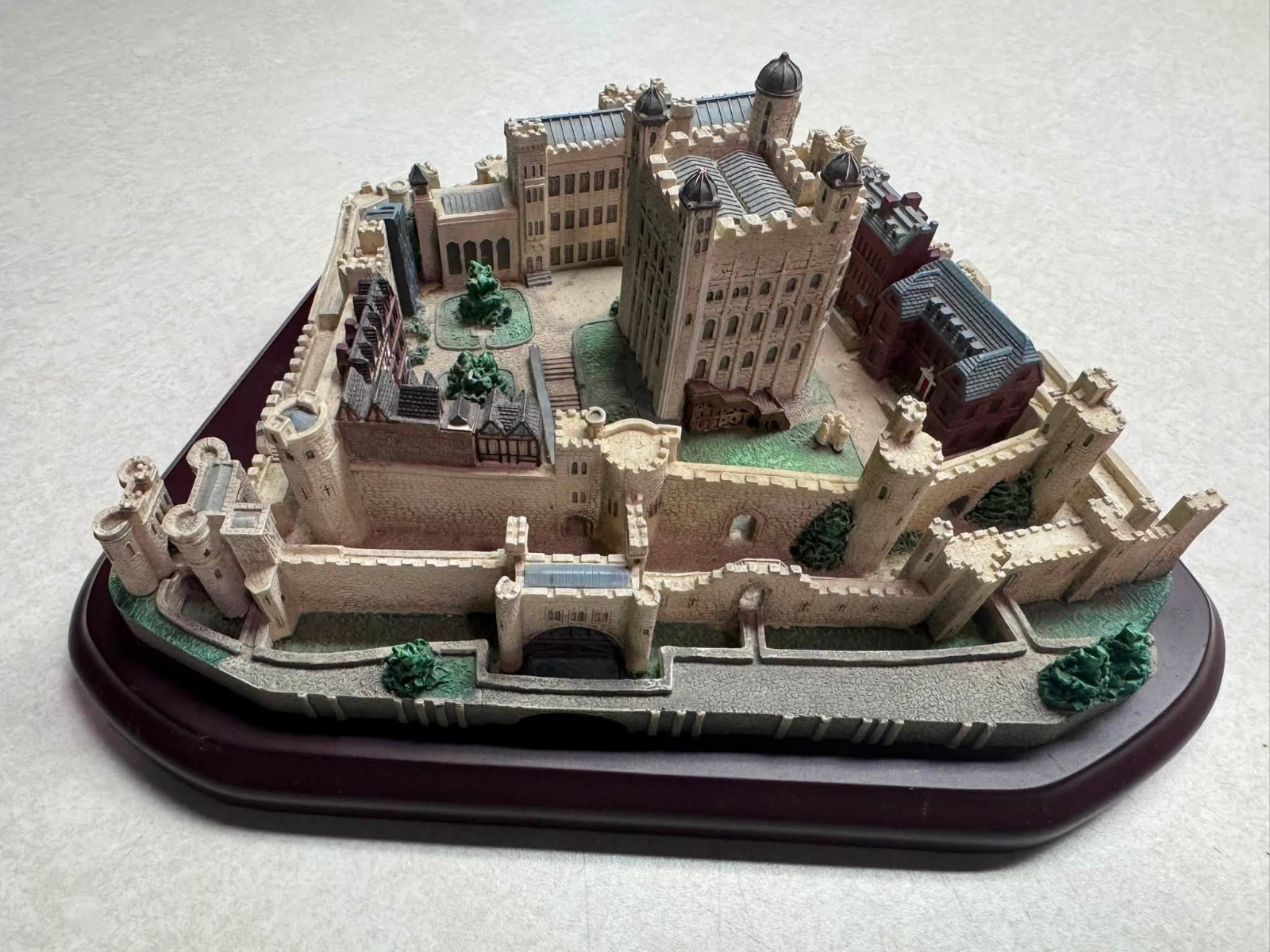 Vintage 1995 Lenox Tower of London Castle Miniature Figurine Wooden Base