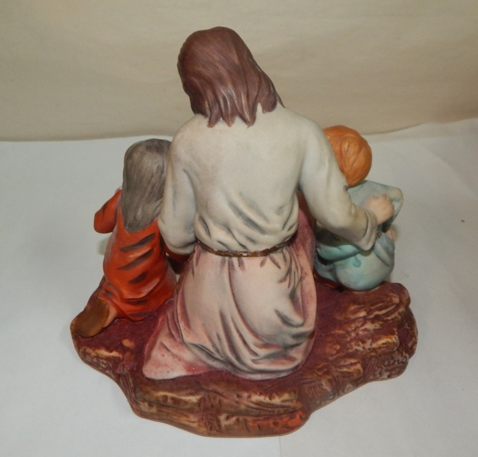 1983 HOMCO Jesus the Fisherman MASTERPIECE PORCELAIN Figurine Children Fish READ