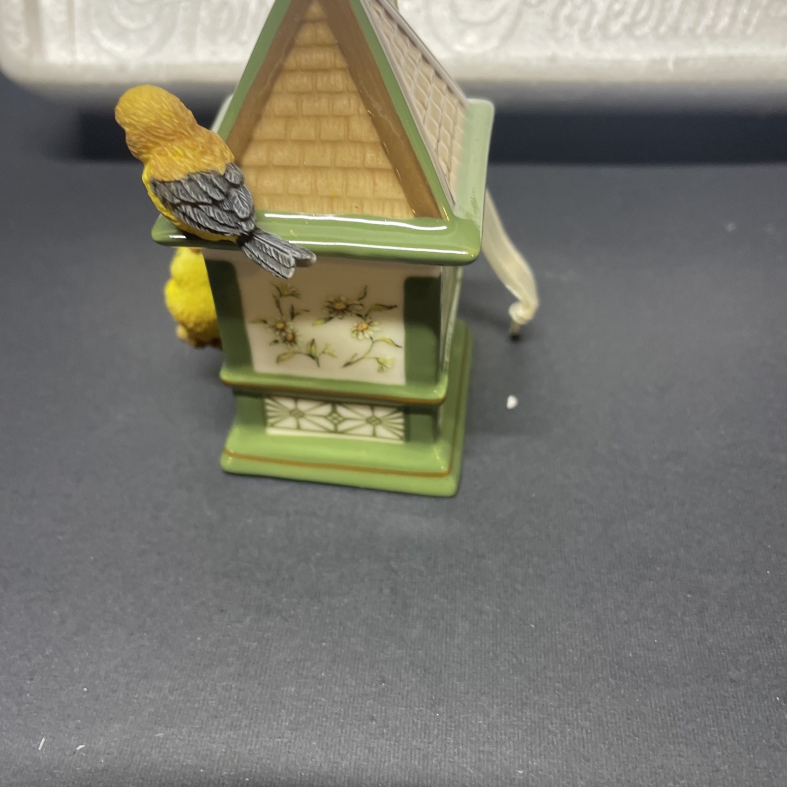 Heirloom Porcelain 2000 Bradford Edition Bird Houses Blue Pink Green