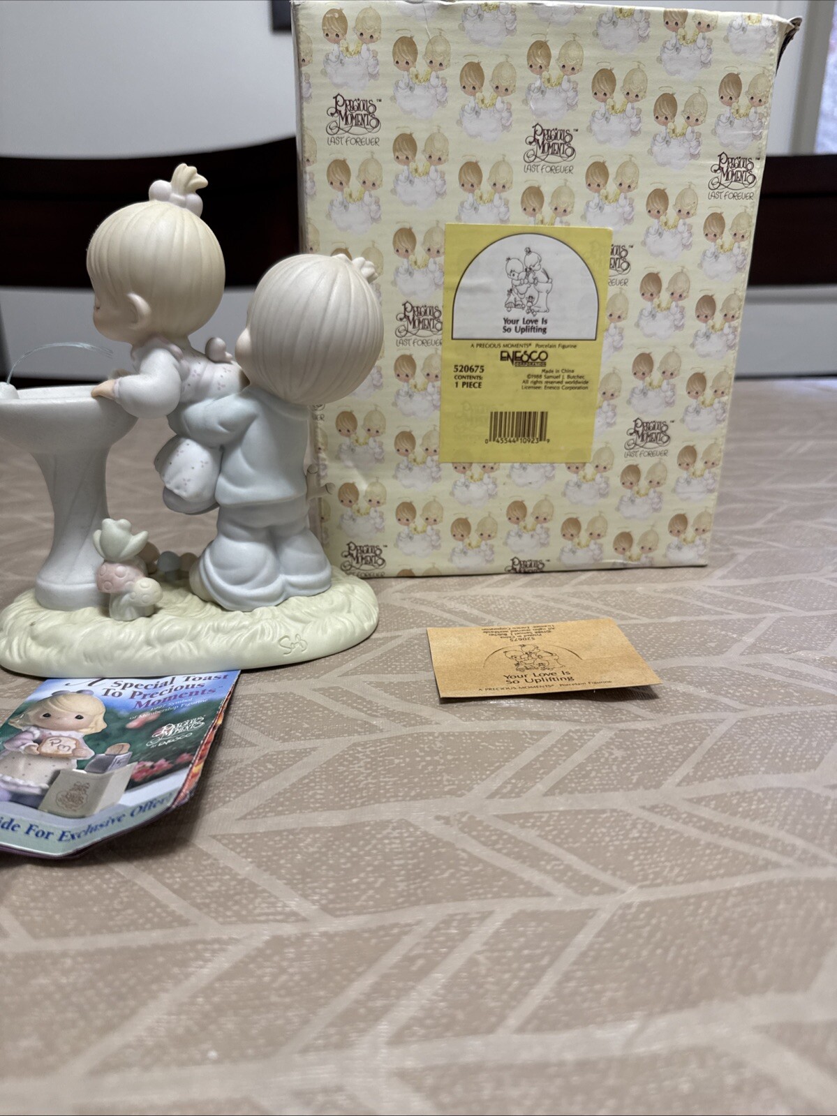 1988 Precious Moments “Your Love Is So Uplifting” #520675 Water Fountain