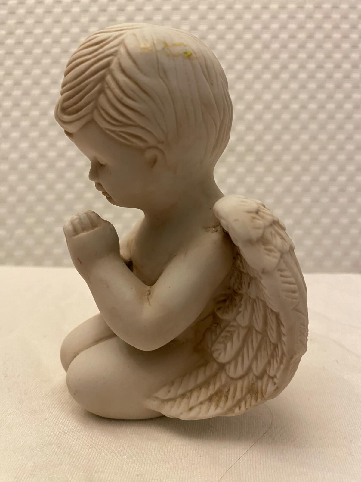 Ceramic Praying Boy Angel AGC artist signs. Great for angel collectors.