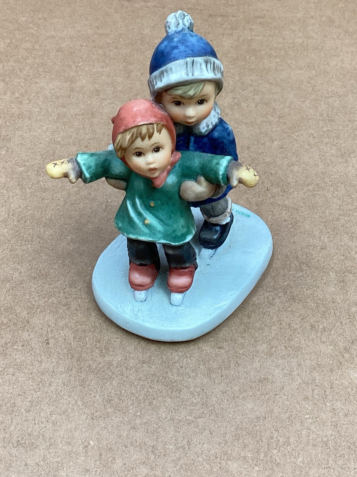 Vtg Goebel Hummel “Skating Lesson” BH240/2/0. 2003