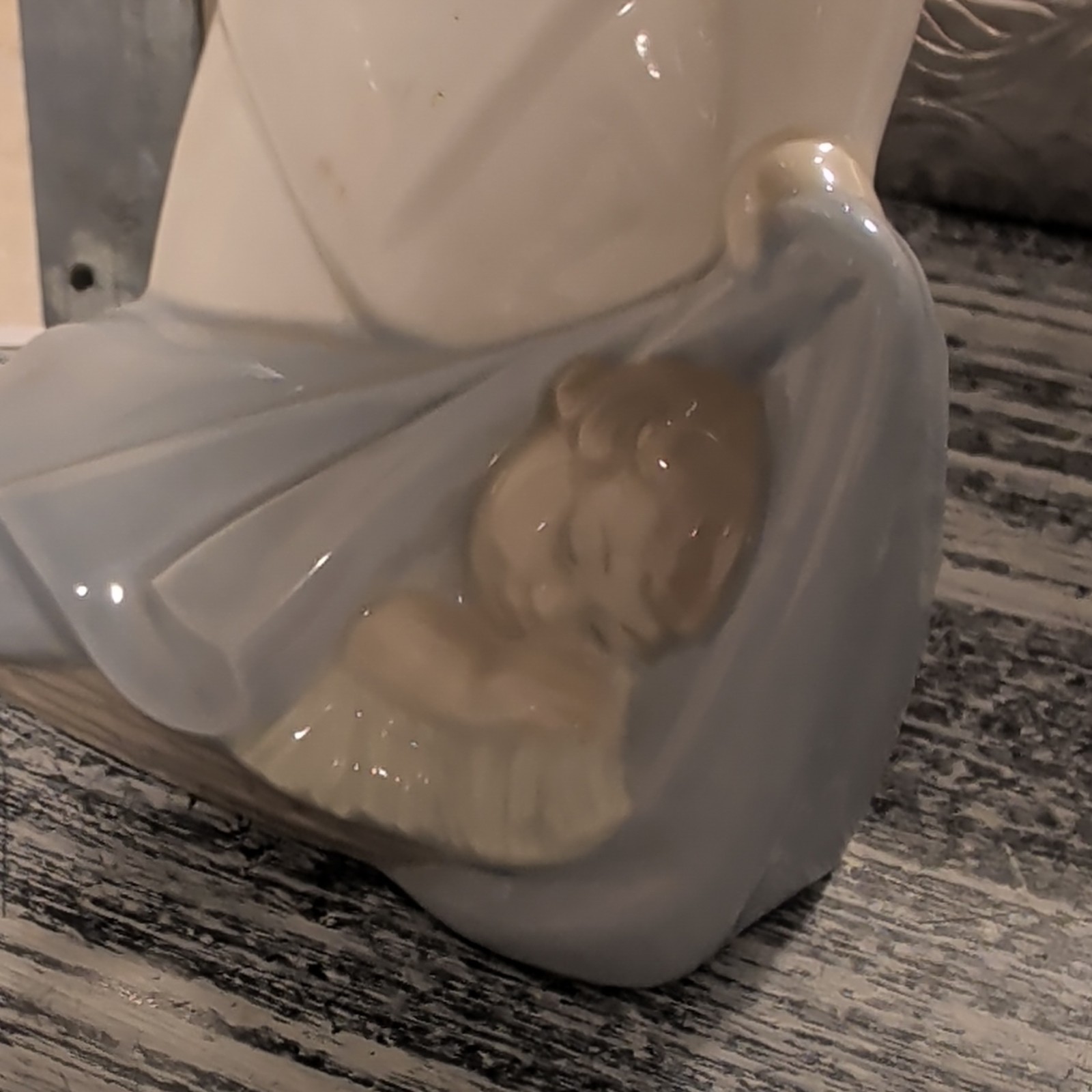 Lladro Guardian Angel with Baby Figurine Blue Glossy Retired Spain Porcelain VGC