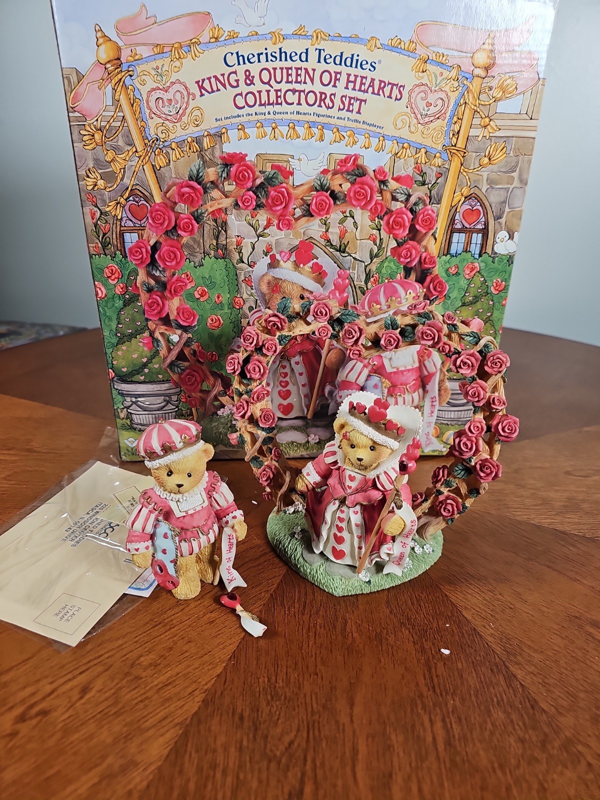 Cherished Teddies King And Queen of Hearts #302732 1997 Priscilla Hillman