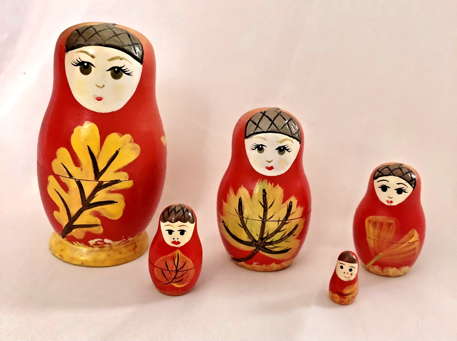 Hand Painted Matryoshka Russian-style Nesting Dolls 5 pcs. Fall With Acorn Hats