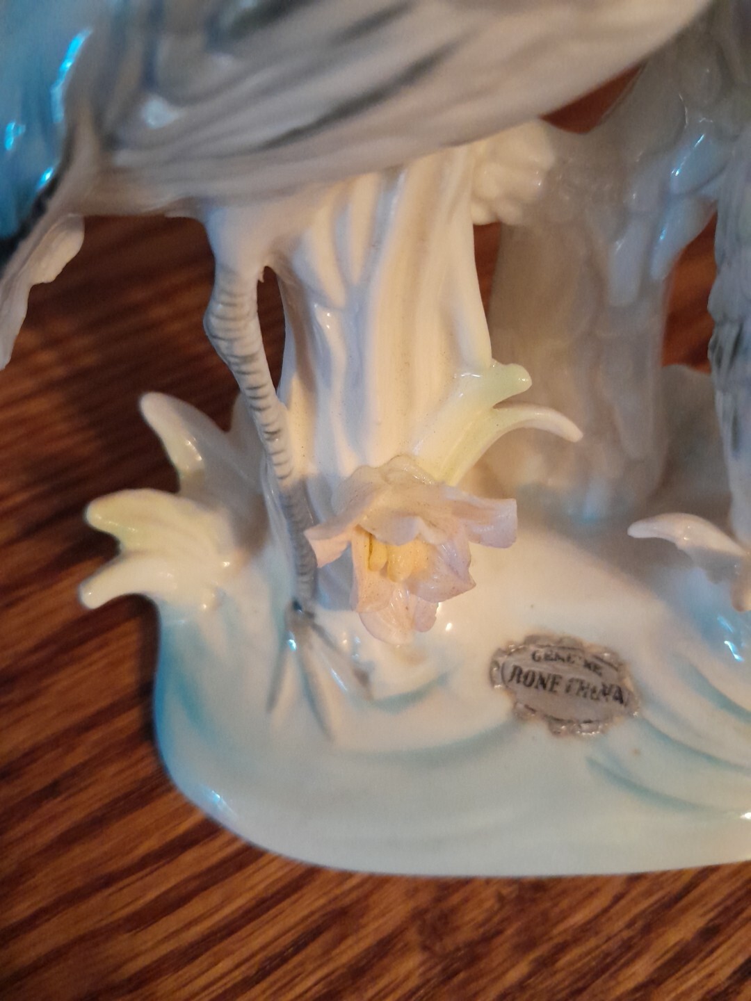 VINTAGE UCAGCO BONE CHINA EGRET BIRD FIGURINE, MADE IN JAPAN, NICE CONDITION!