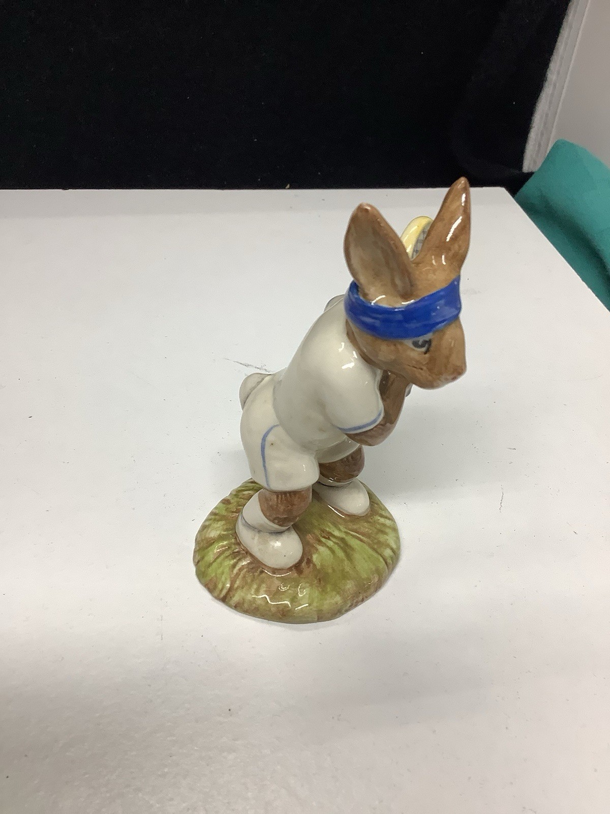 ACE BUNNYKINS DB42 ROYAL DOULTON Made in England 1985 Tennis Player