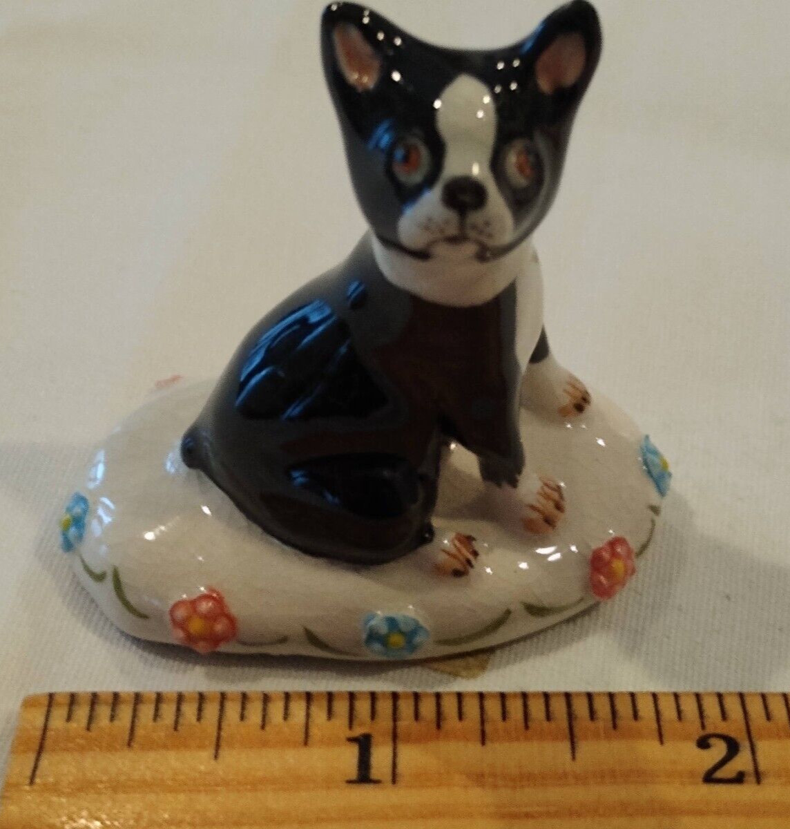 BASIL MATTHEWS CERAMIC FIGURINE FRENCH BULLDOG. Signed. Very Nice.