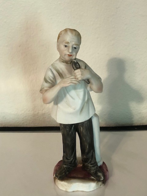Vintage Arnart Creation Dentist W/ Pulled Tooth Figurine Japan