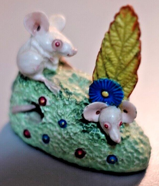 Basil Matthews Field Mice Original Sculpture Porcelain Figurine U.K. Made