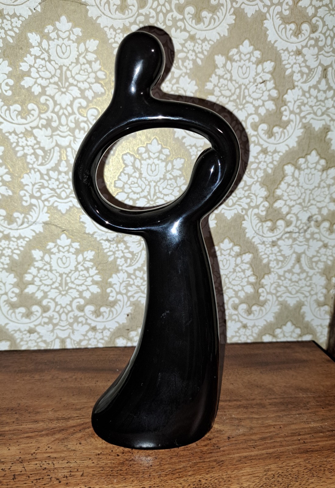 Trio of Parent & Child Figurines, Smooth Black Glazed Porcelain