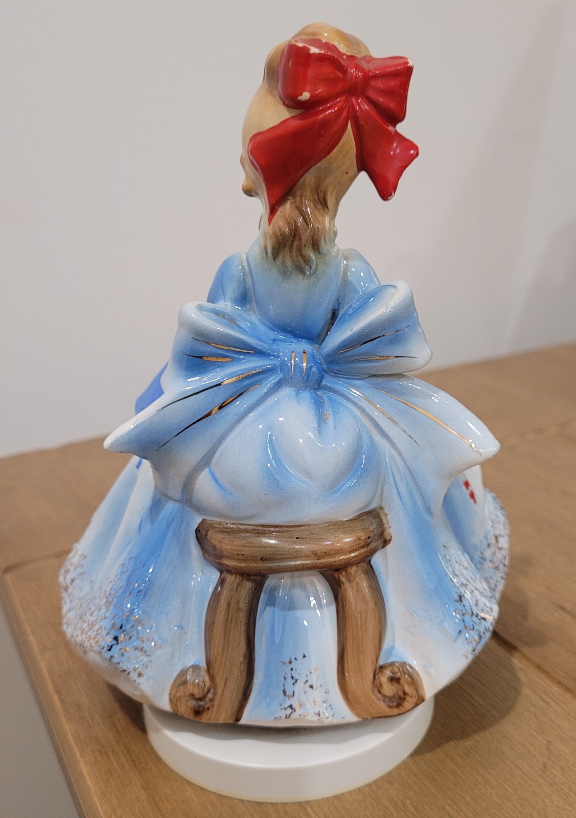 Josef Originals Beautiful Betsy Ross Figurine Music Box