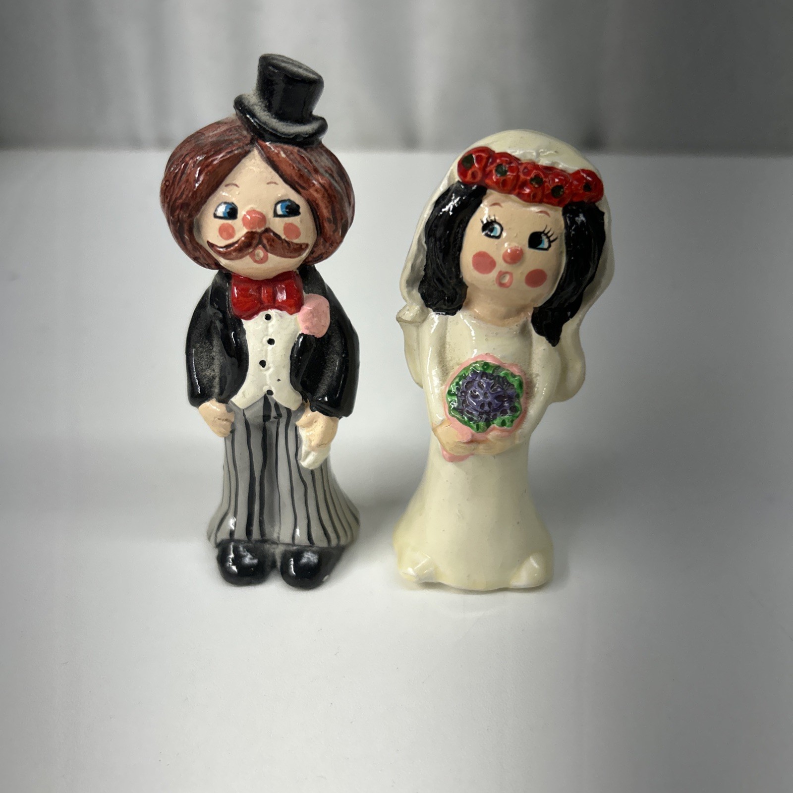 VTG Enesco Kitschy Bride And Groom Figurines Sri Lanka