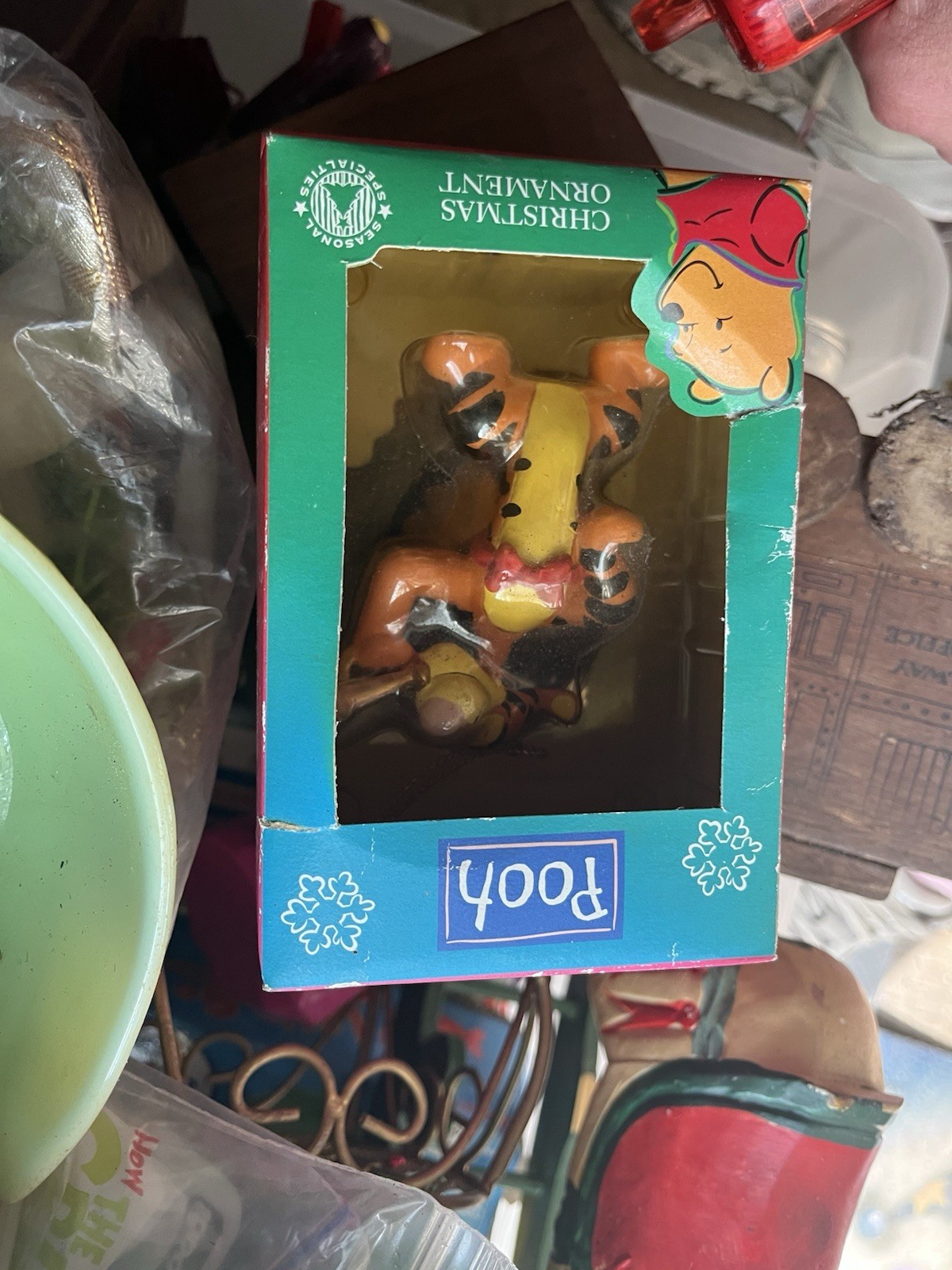 Vintage collectibles, antique decor, unique finds, jewelry