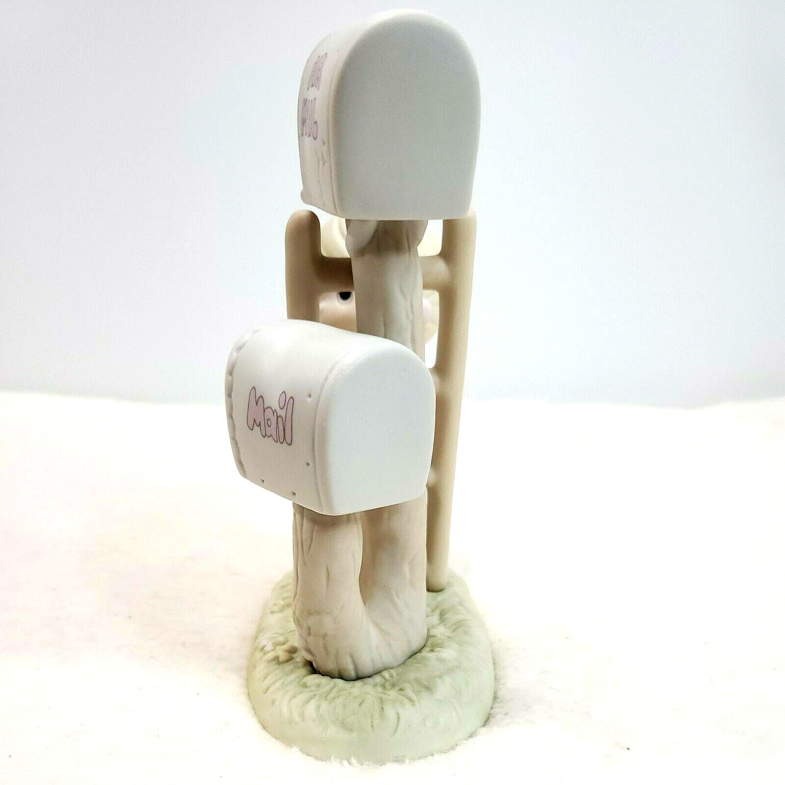 Precious Moments Figurine Good News Is So Uplifting Mailbox Porcelain 1991 Boxed