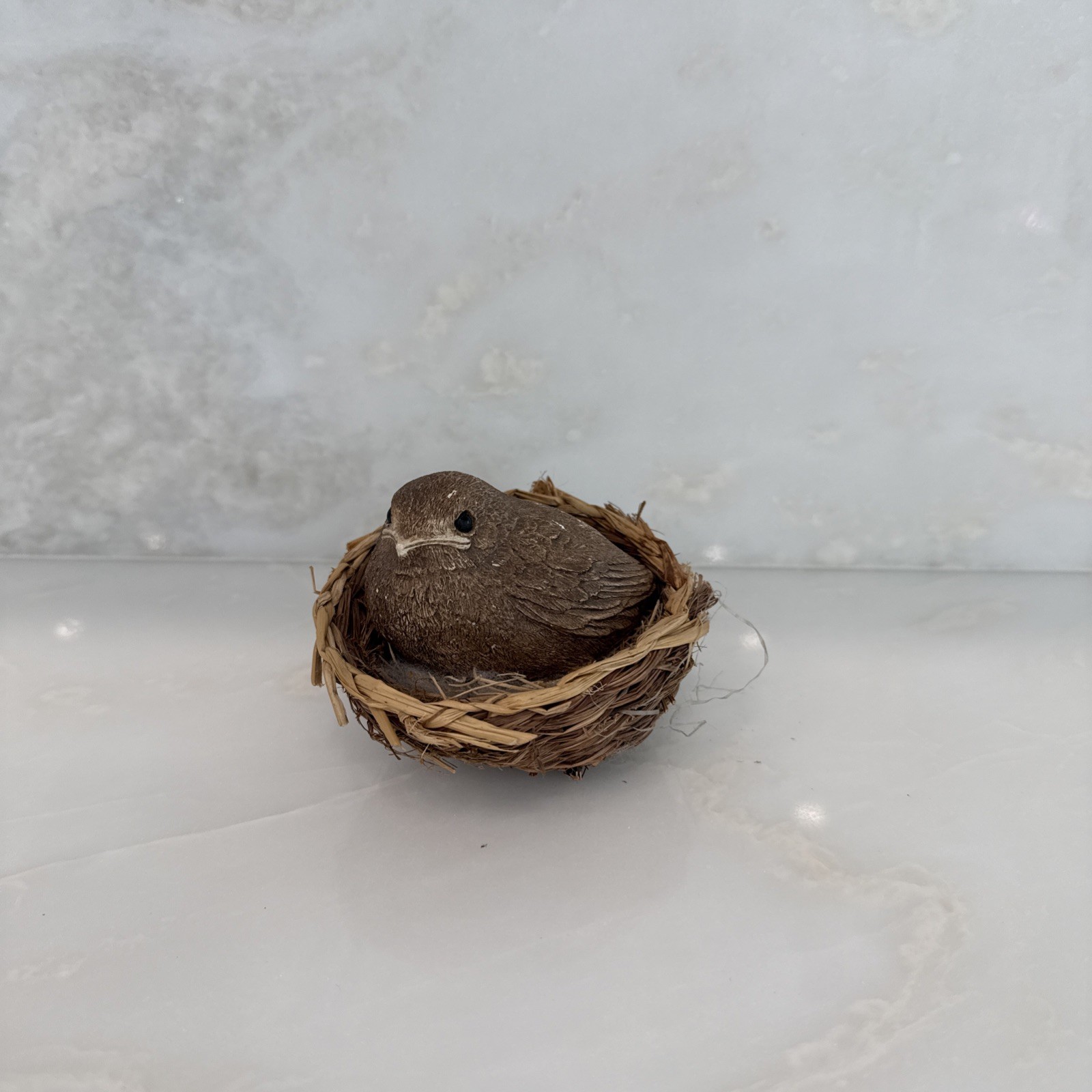 1982 SANDICAST 3″ Brown Sparrow Chick In Nest – Signed – Sandra Brue