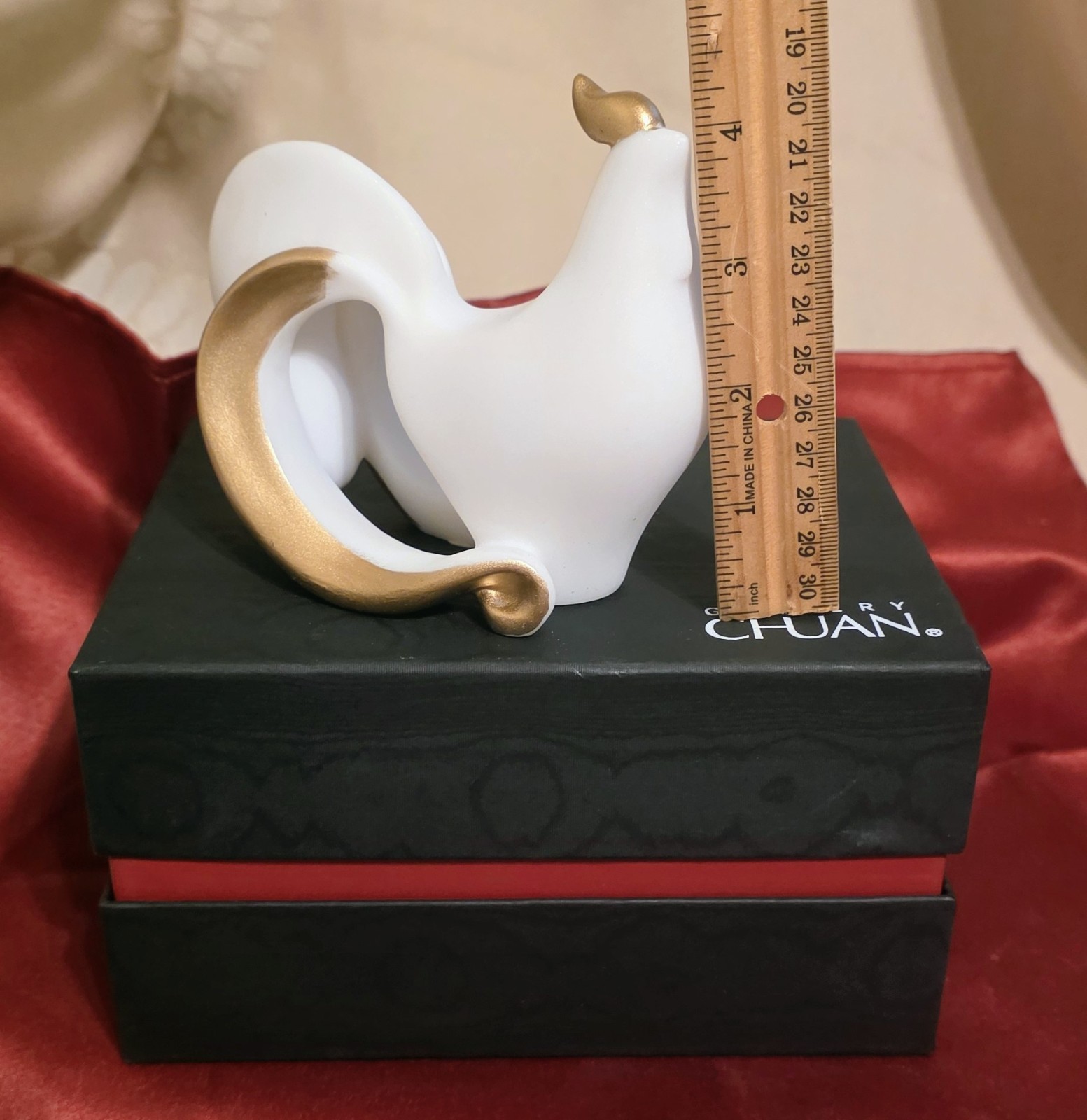 GALLERY CHUAN CERAMIC ROOSTER ABSTRACT FIG. MADE IN TAIWAN FROM WYNN LAS VEGAS
