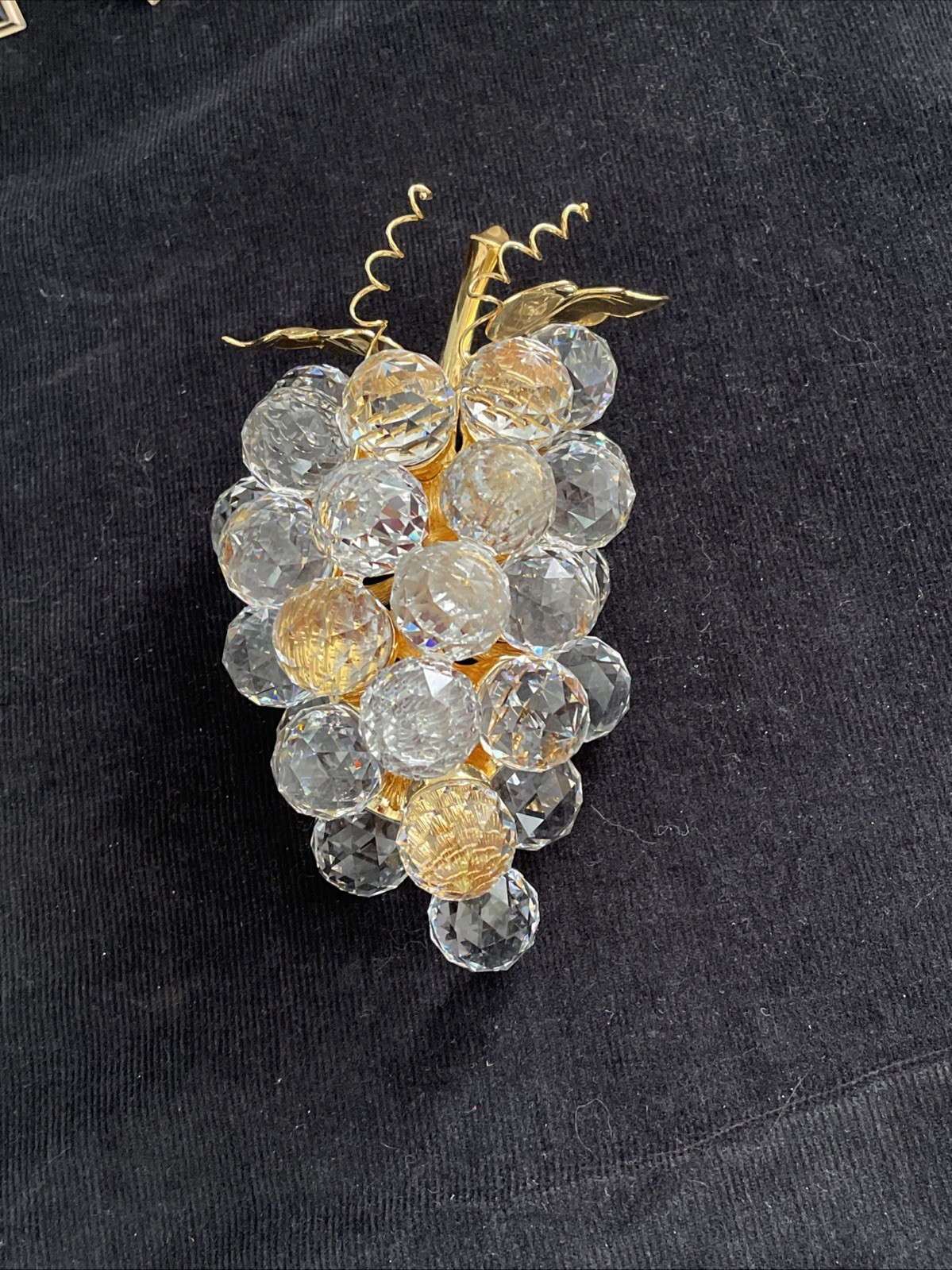 Swarovski Swan Logo Signed Crystal and Gold 29 Grapes Cluster Sparkling Fruit