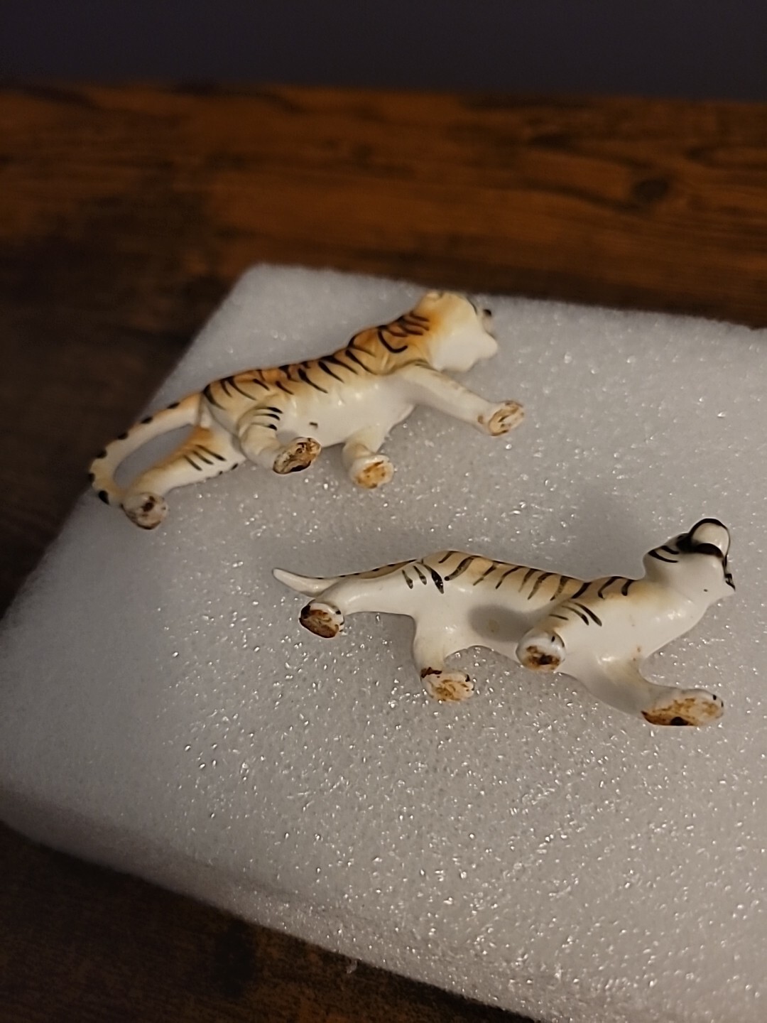 Bone China Tigers Set Of 2 Lot Africa Jungle Figurine Big Cats Sticker Minature