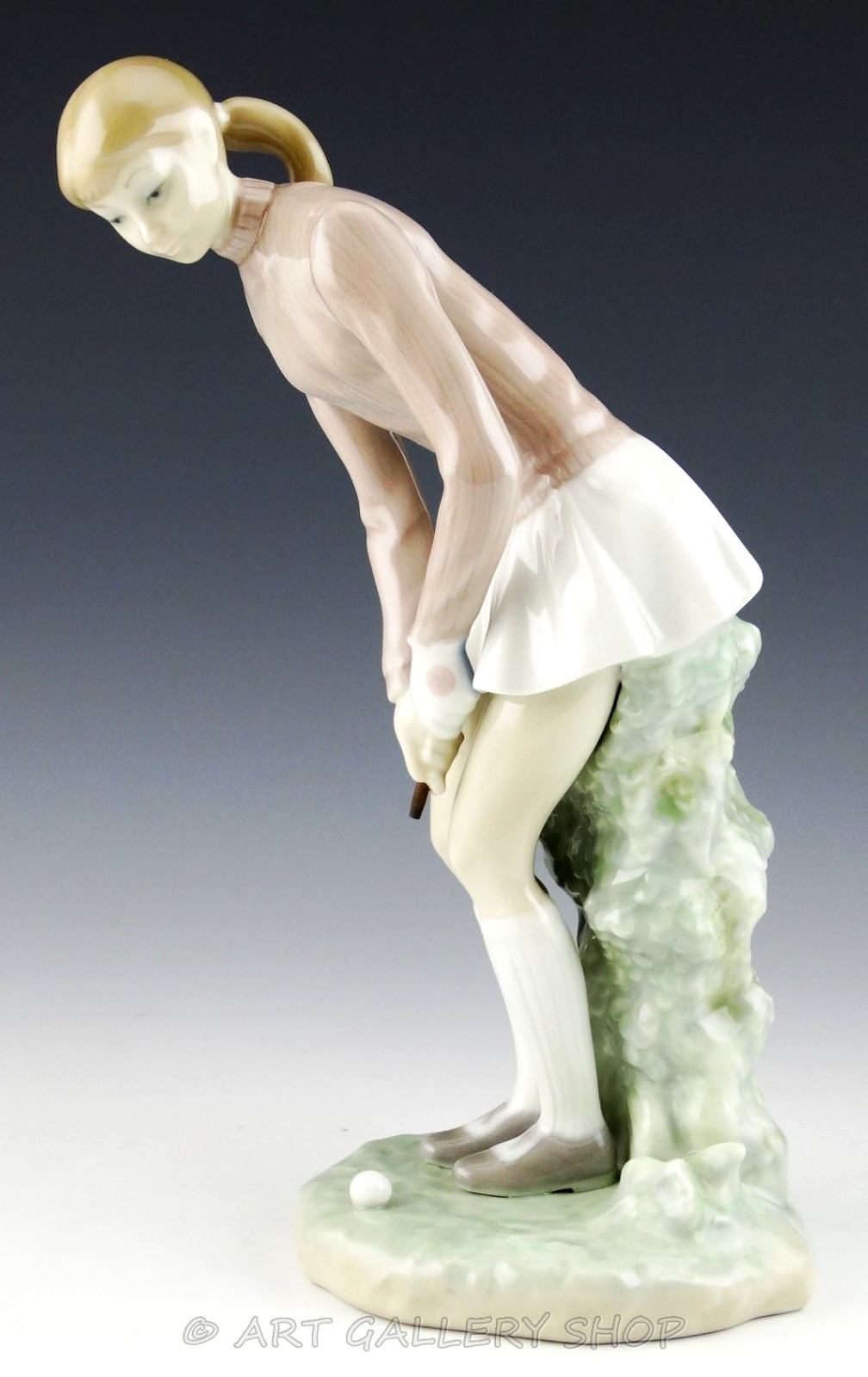 Lladro Figurine 10-1/4″ LADY GOLFER GOLF WOMAN GIRL #4851 AS IS – MISSING CLUB