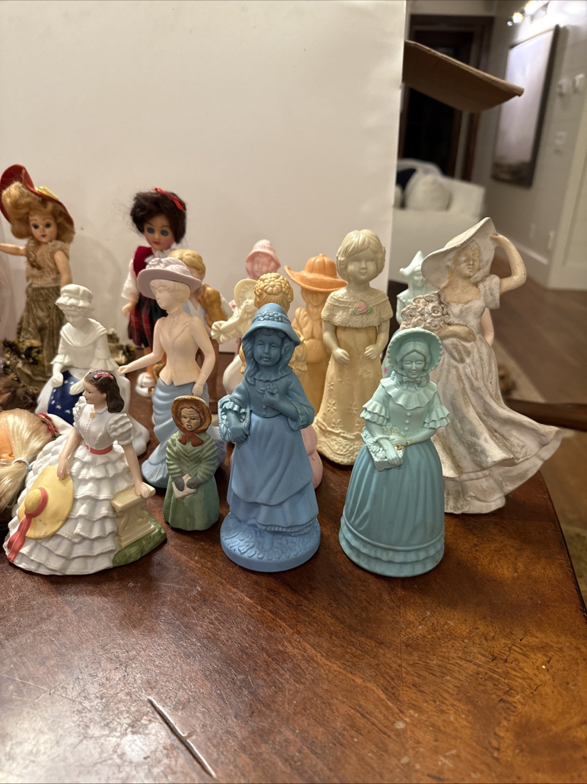 Avon Porcelain Figurines (everything picture)