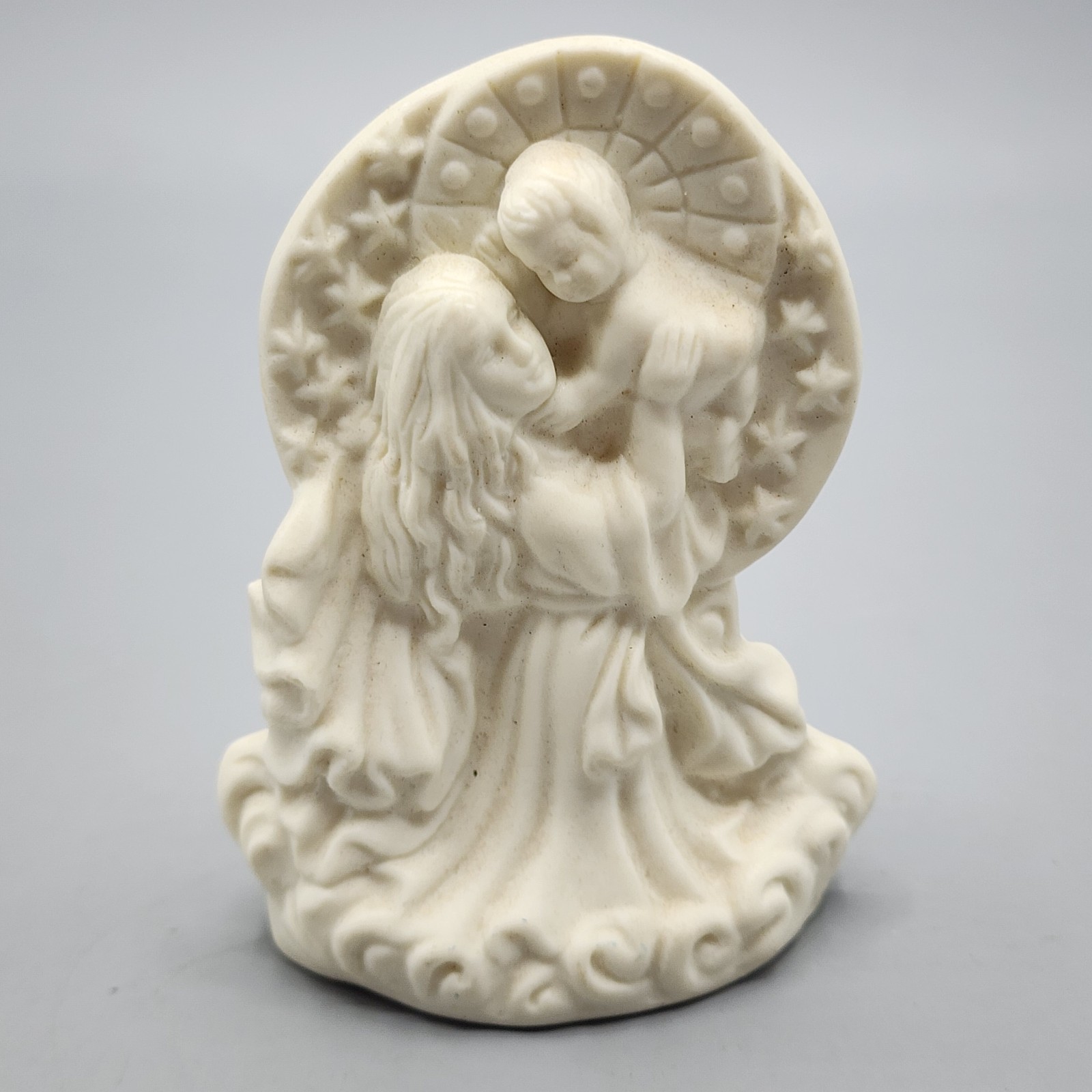 Madonna And Child By Autom in White Bisque – 4 1/4″ tall x 3 1/4″ – Nice