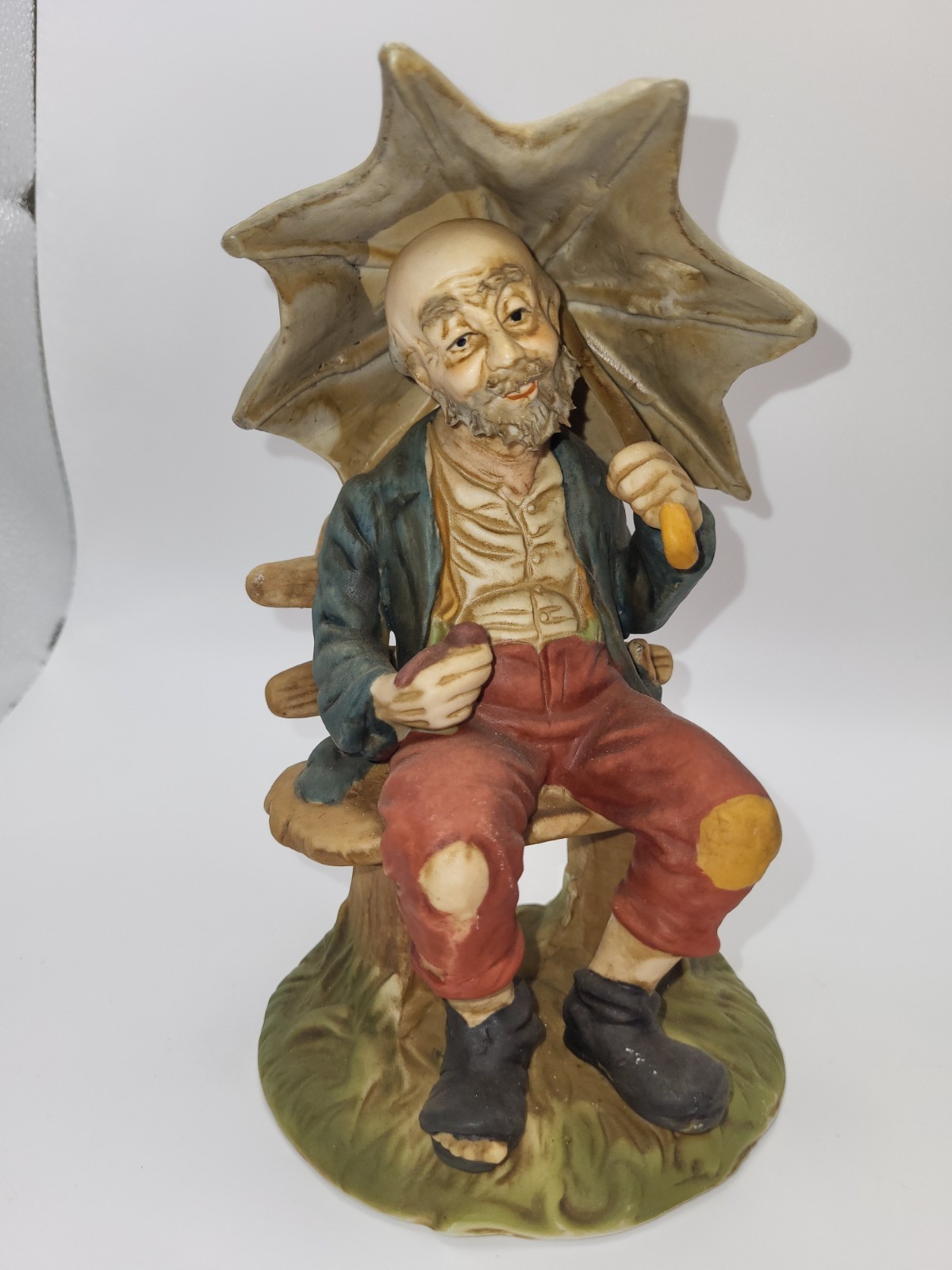 Capodimonte Sculpture Old Man Bench Umbrella 8″ Hand Painted 3D Detail Porcelain