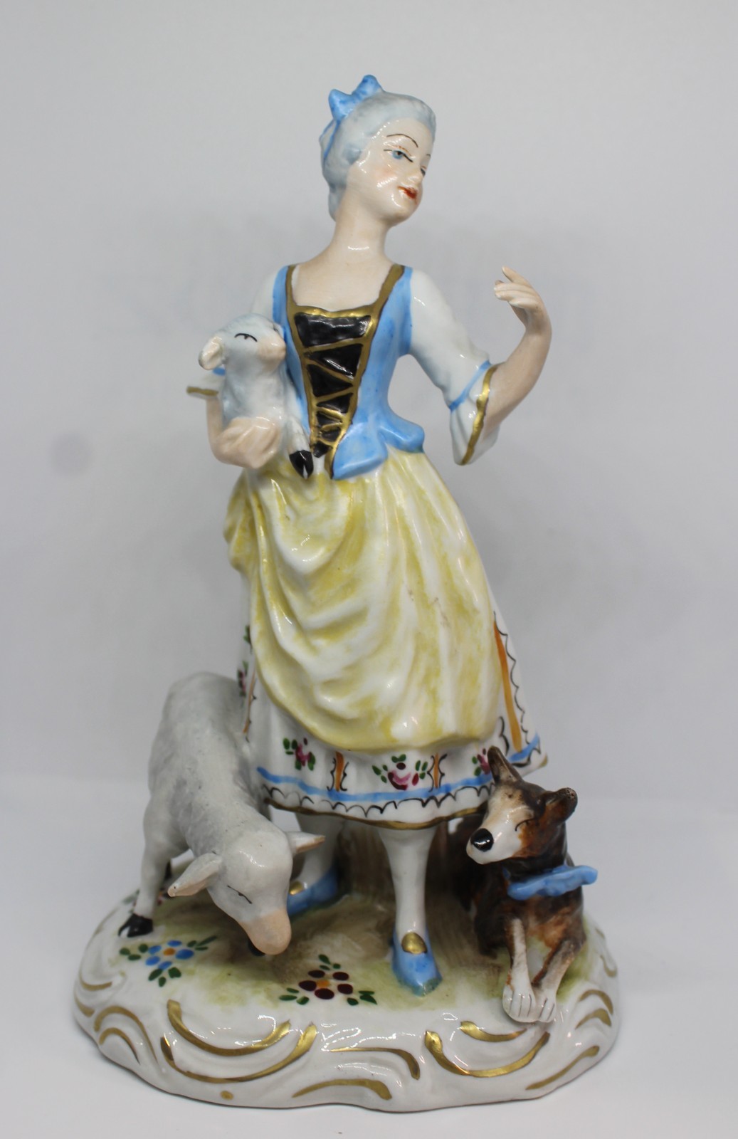Vintage Wilhelm Rittirsch WR Dresden Germany Porcelain Shepherdess Figurine 7”H