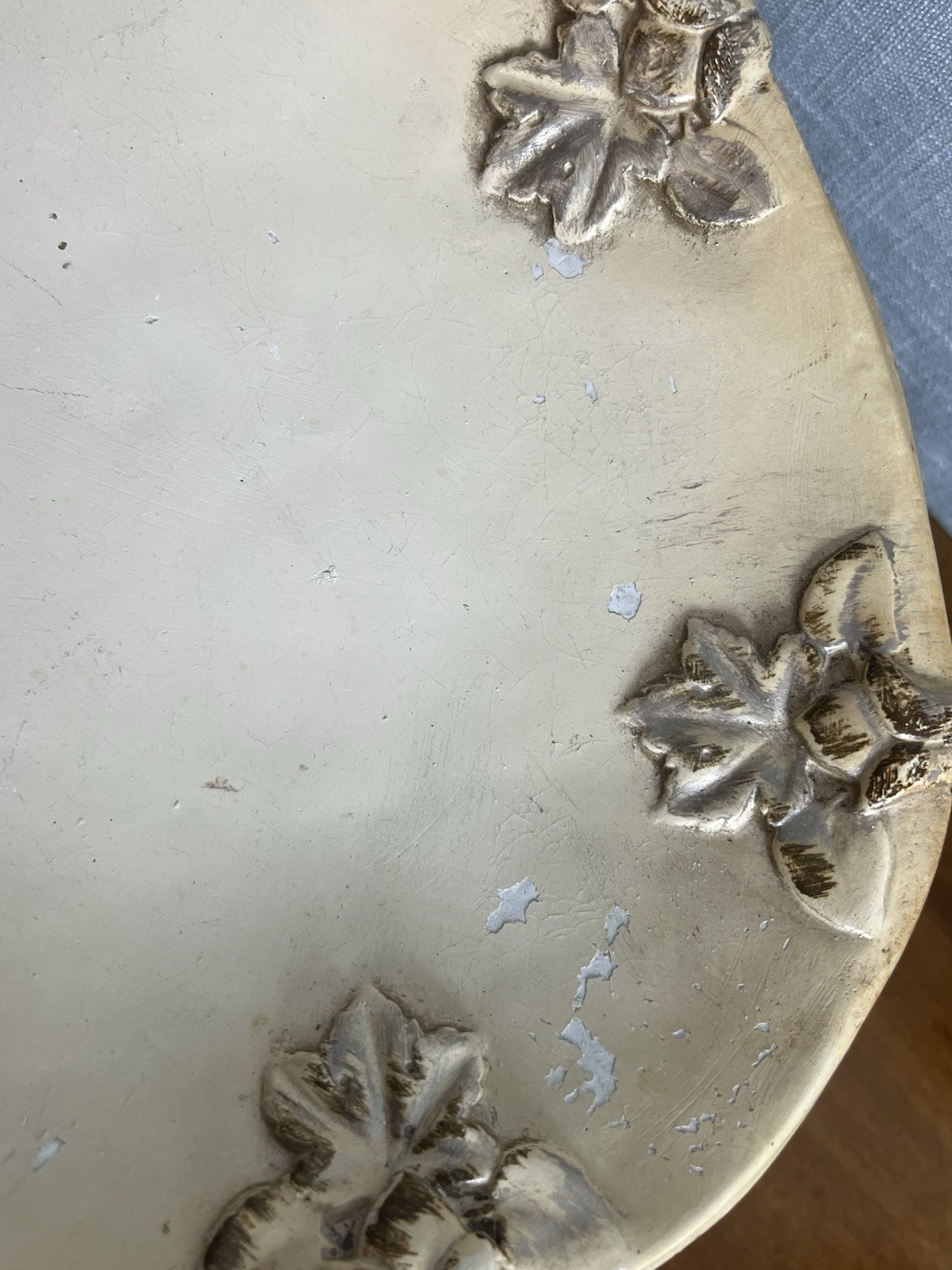 Rococo Cherubs Plaster pedestal 60’s Mid Century Decor