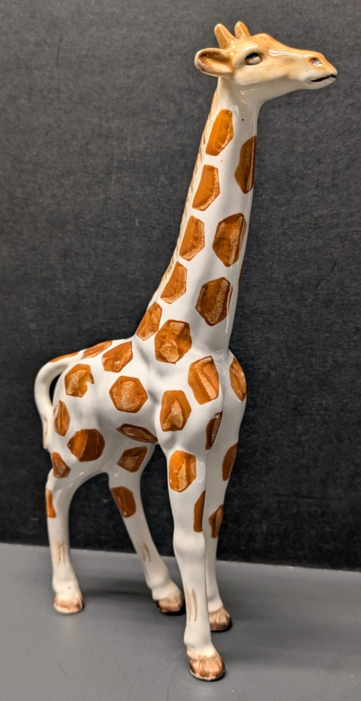 Vintage Giraffe Standing Figurine Rare 11.5″H x 6.5″L x 2″W Made In Japan