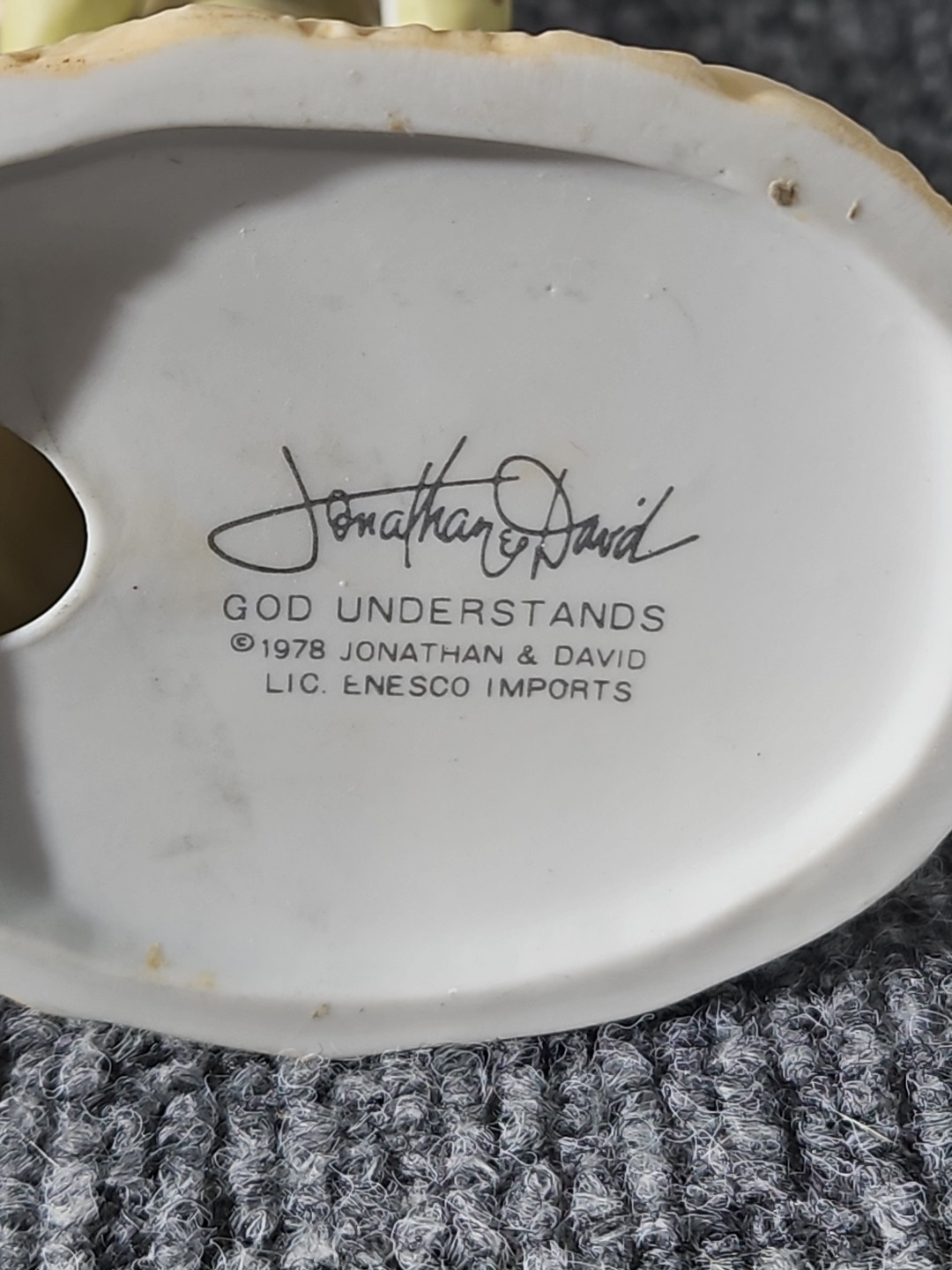 “GOD UNDERSTANDS” PRECIOUS MOMENTS 1978 FIGURINE #1379/B Retired Boy Puppy Faith