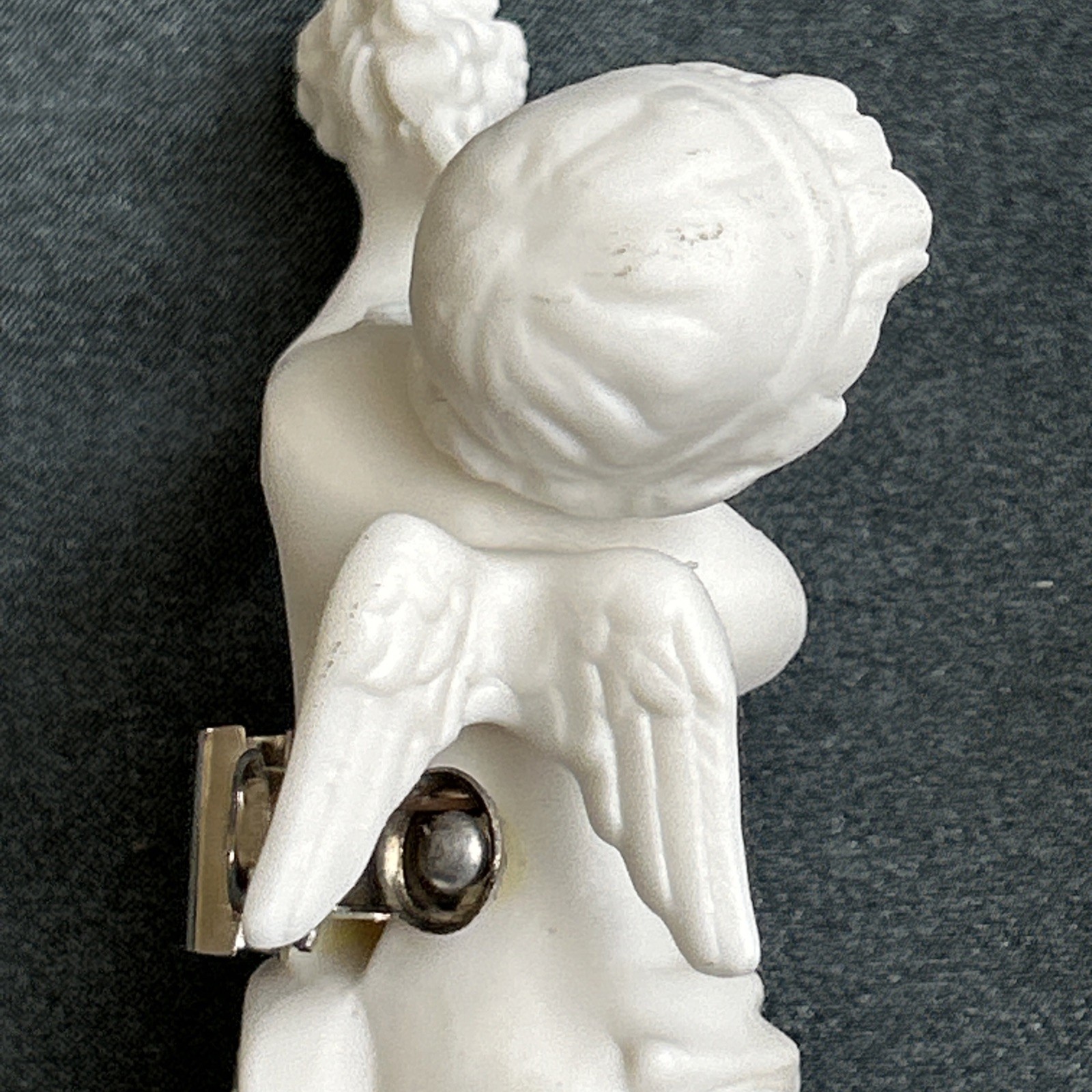 Vintage ARCO 2 Winged Angel Cherub Figurines W/ Clips Bisque Porcelain Japan 6”