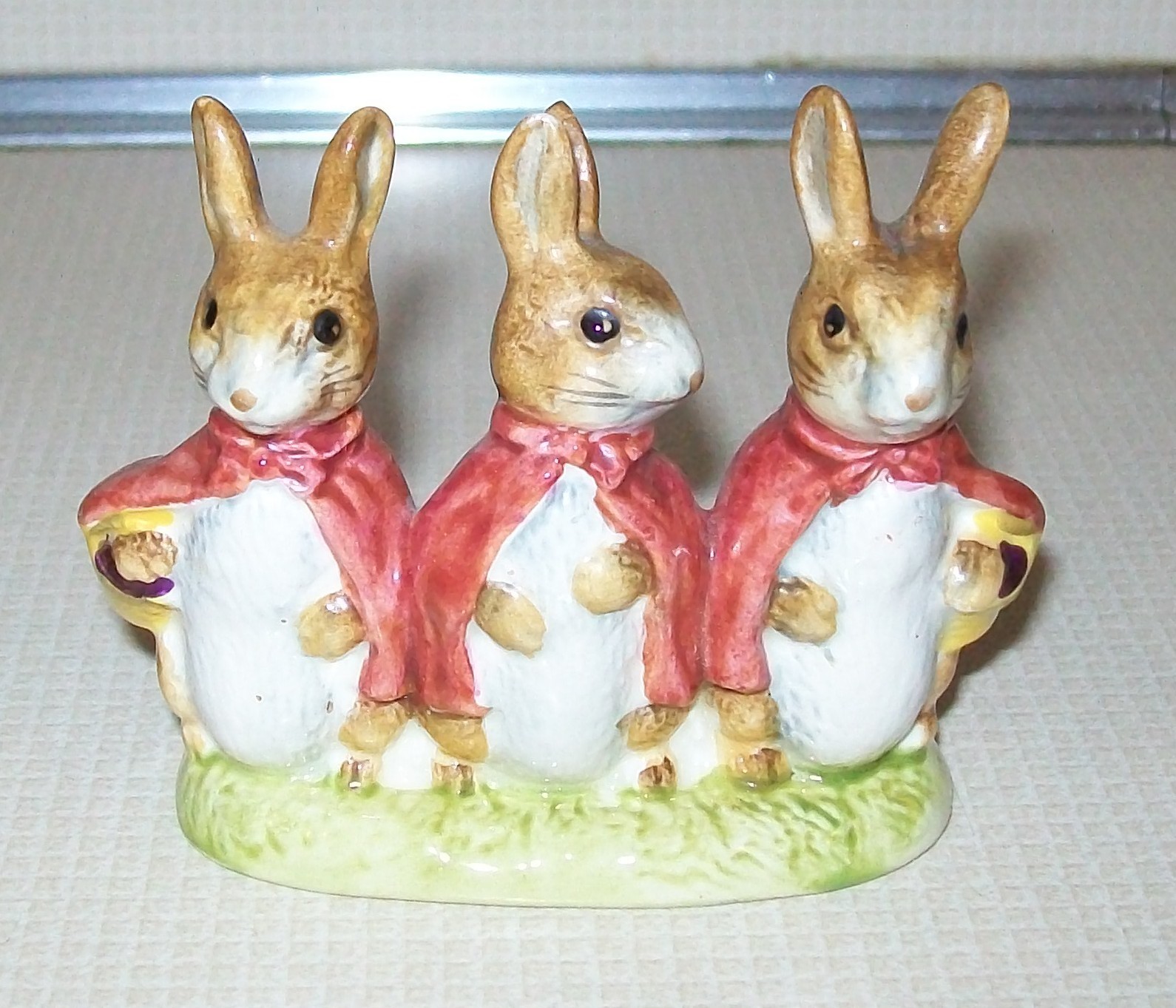 Beatrix Potter’s Flopsy Mopsy & Cottontail F Warne & Co c1954 Beswick England