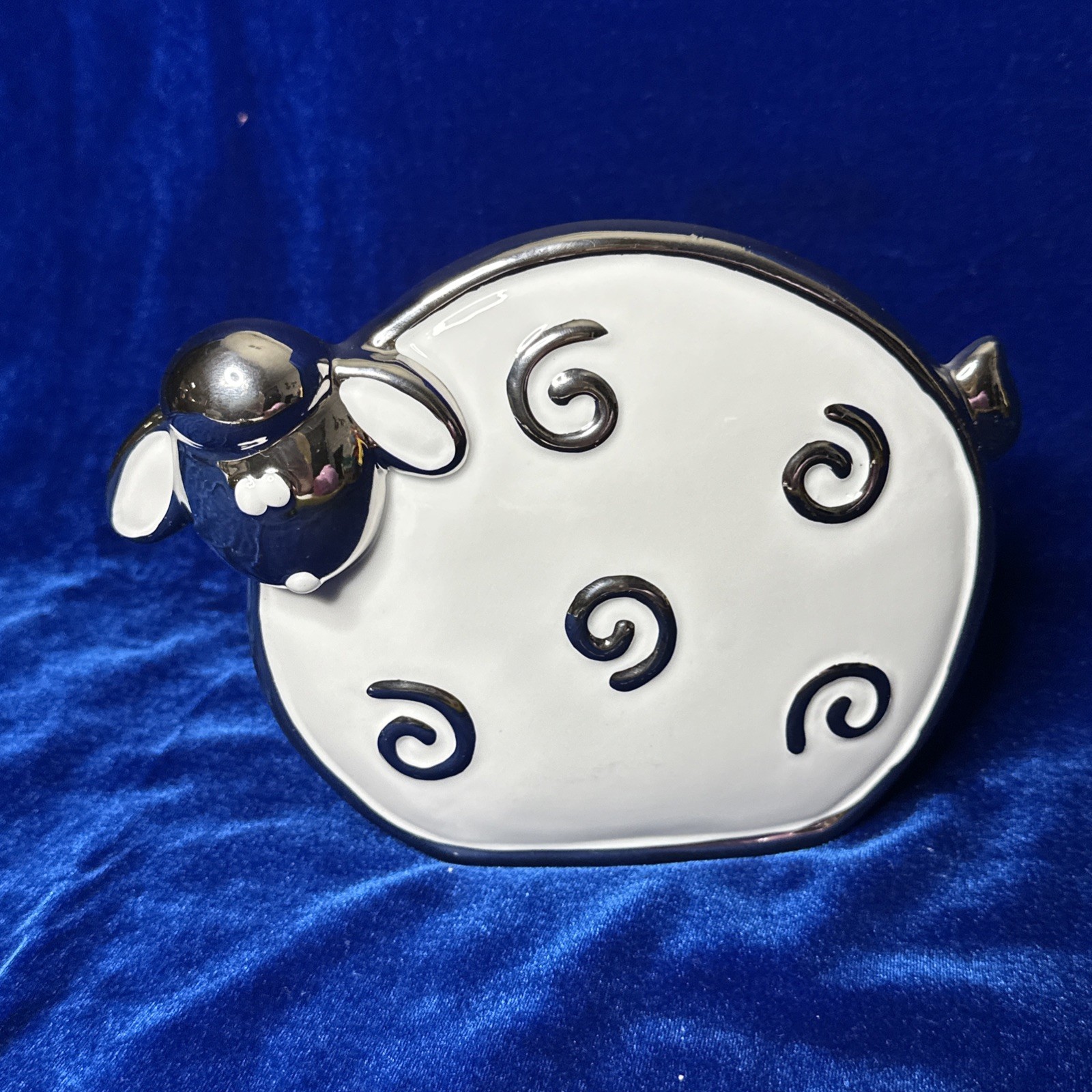Ceramic Whimsical Silver & White Sheep Decor 6” X 8” Mirrored Back