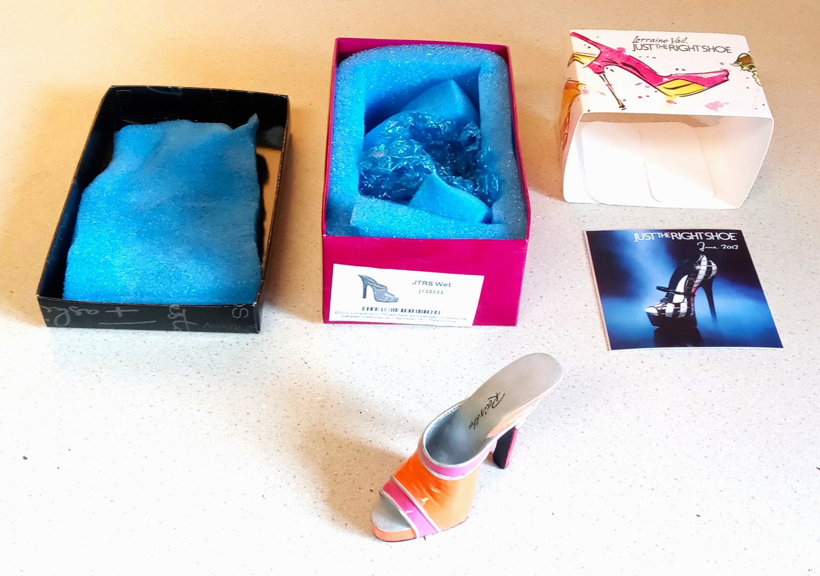 2012 Just the Right Shoe “Wet” Lorraine Vail Raine – J120522 NIB
