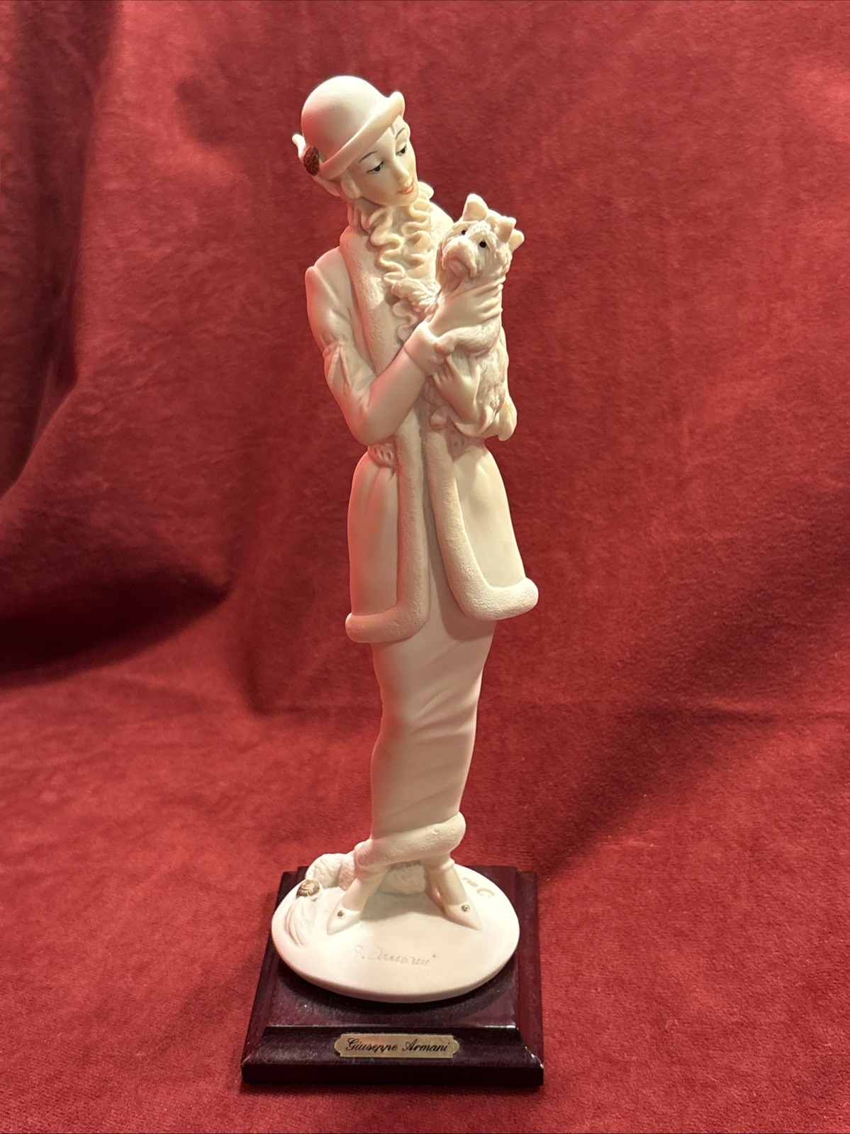 Giuseppe Armani Figurine “Lady with Dog” Yorkie Florence Italy 1987 #0421F Box