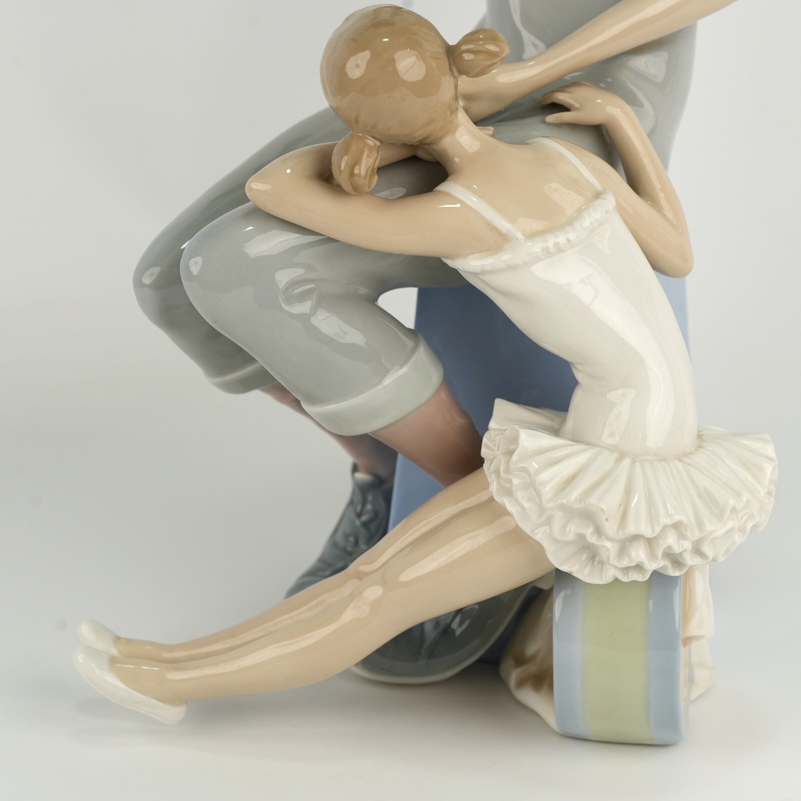 Retired Lladro #4605 “Magic” Clown with Cards & Ballerina 16″ tall RARE