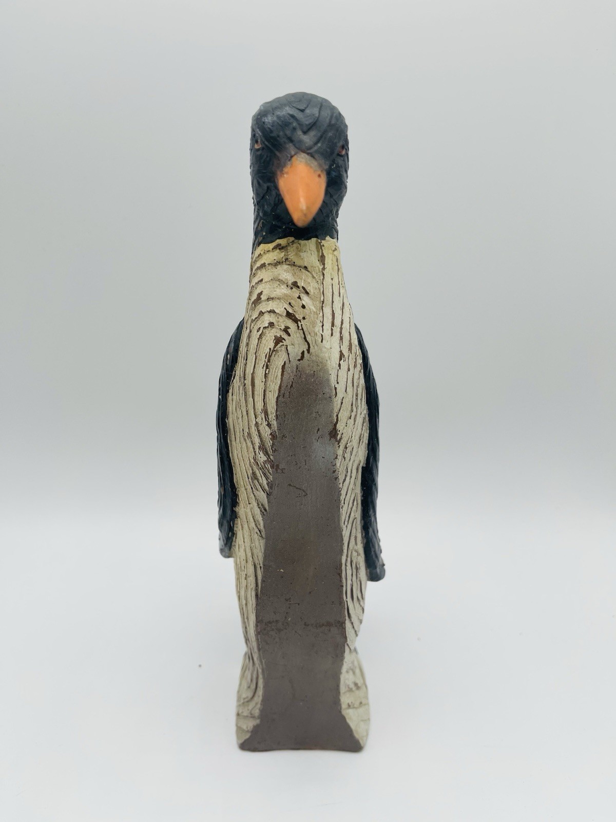 VTG Tii Collections Handcrafted Textured Resin Mother And Baby Penguins Figurine