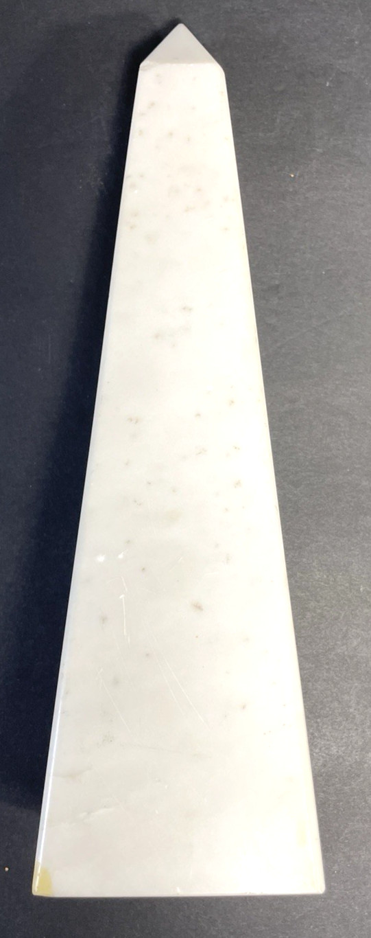 White Marble Alabaster Stone Obelisk Statue Pyramid Tower Monument – Small Chip