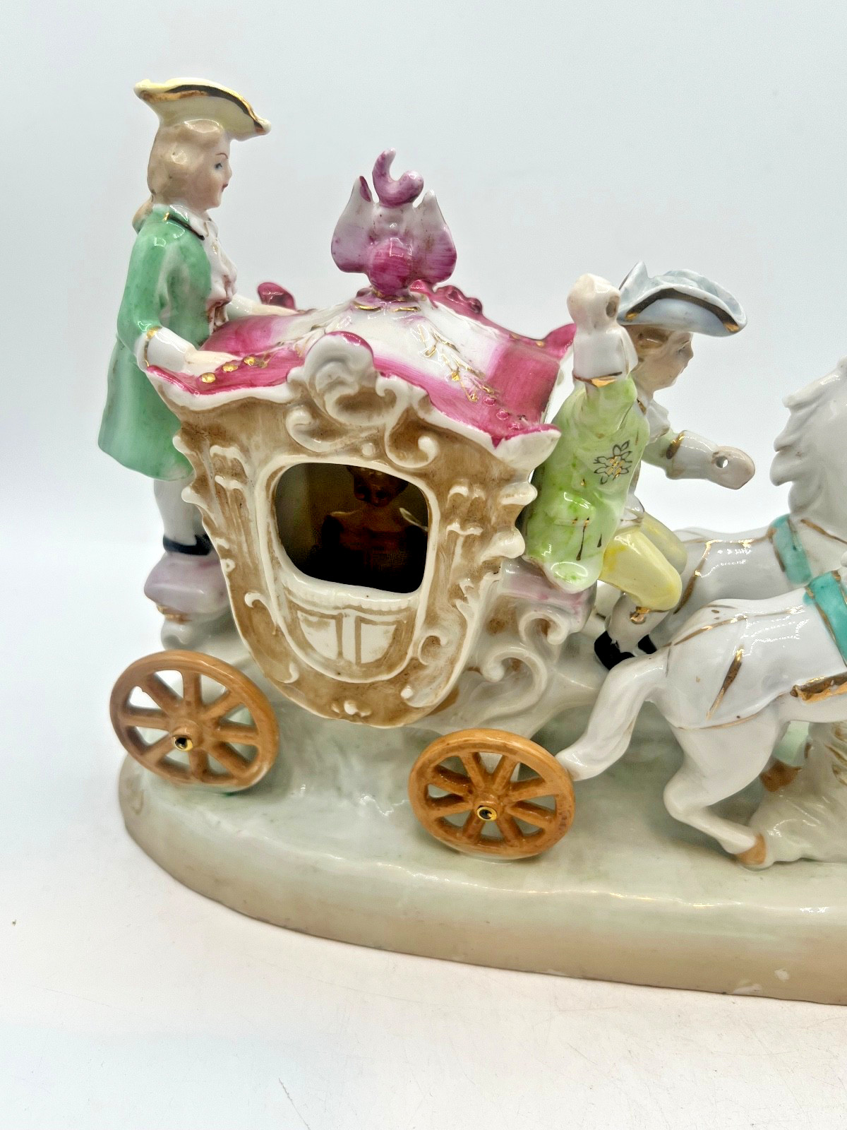 Vintage 1950s Victorian Horse and Carriage Porcelain Ceramic Figure White Gold