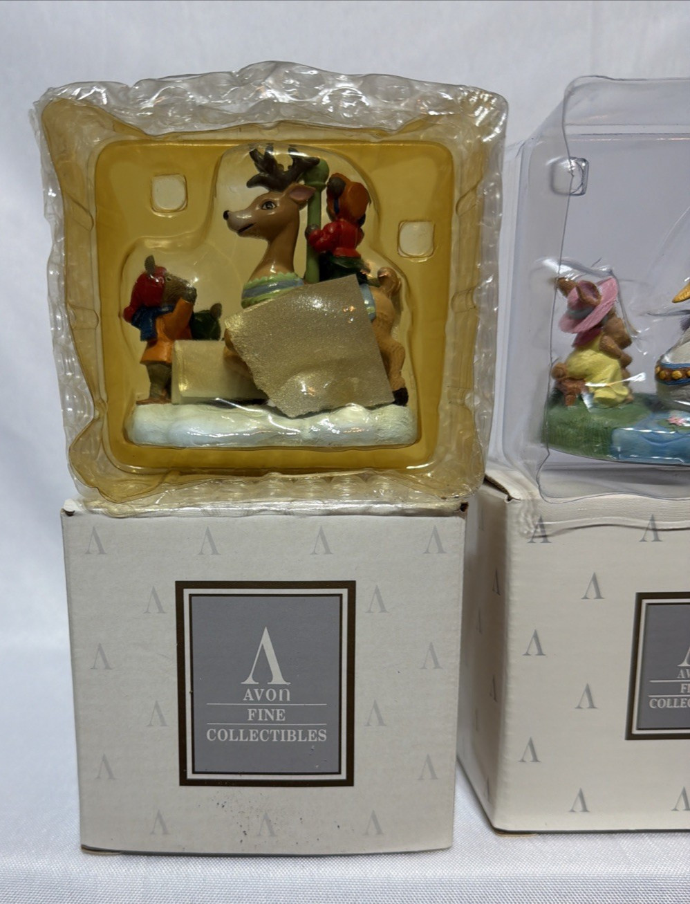 3 AVON Wonderland Carousel-Have a Nice Ride, Waiting for our Turn, Flowers Kiss