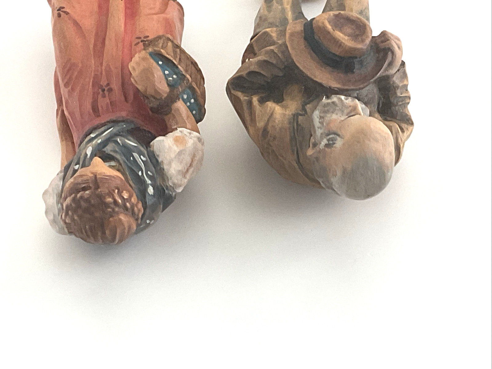 Schmid Linder Wood Carvings Man And Woman Switzerland 6000 Lucerne