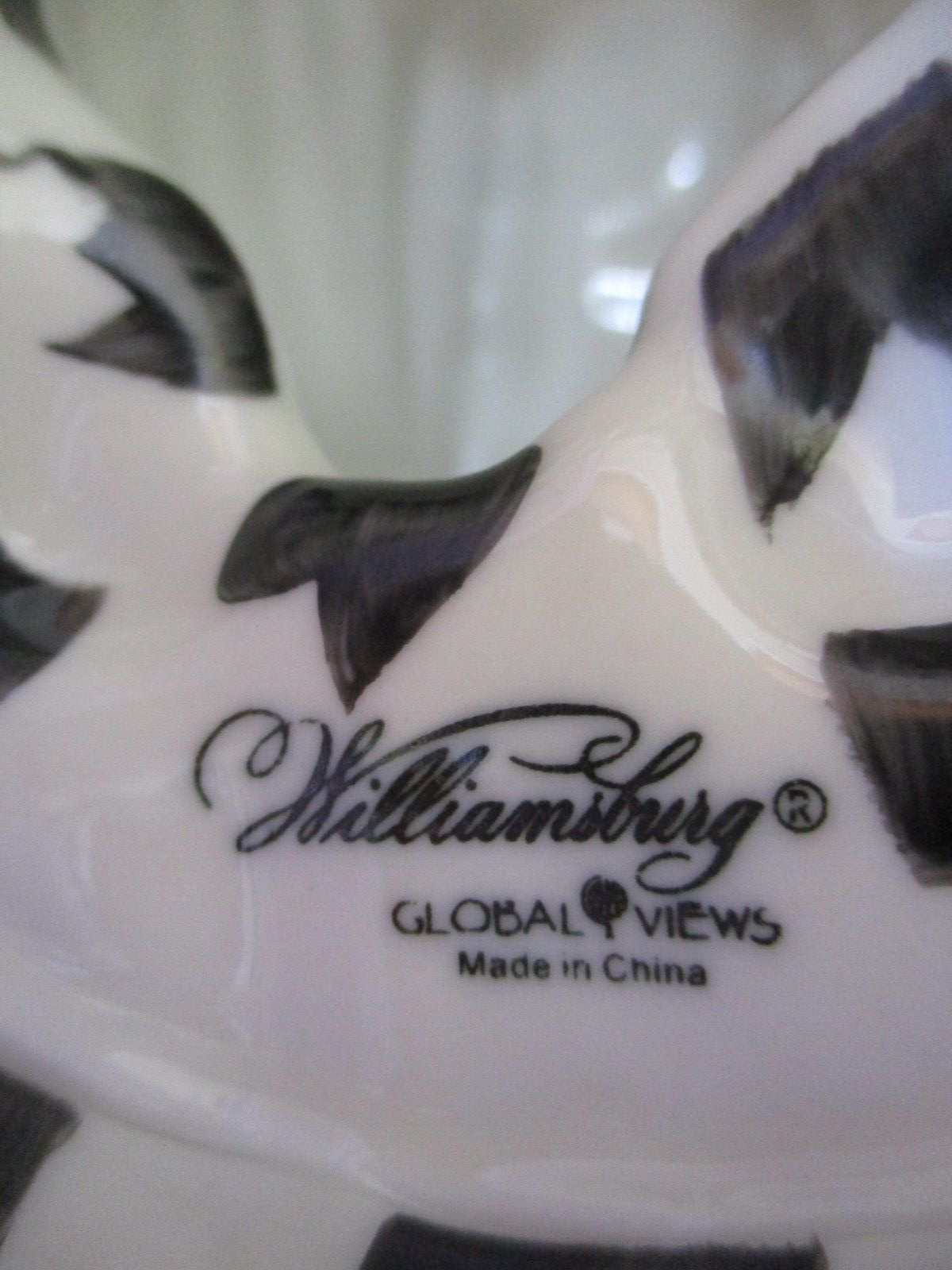 Williamsburg Golbal Views Checkered Black and White Bunny / Rabbit