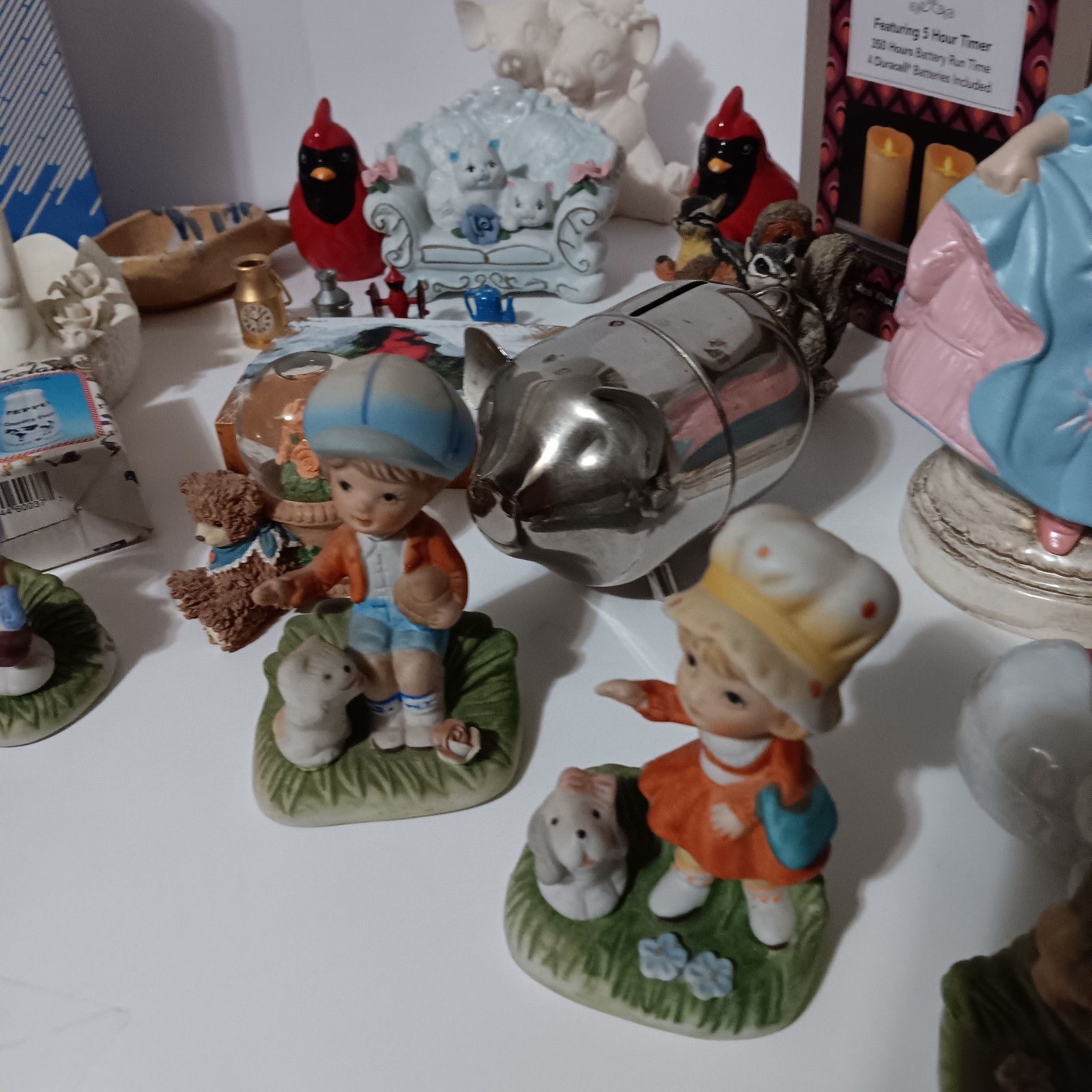 Lot of Collectibles Sculptures & Figurines, Used, Vintage, See photos
