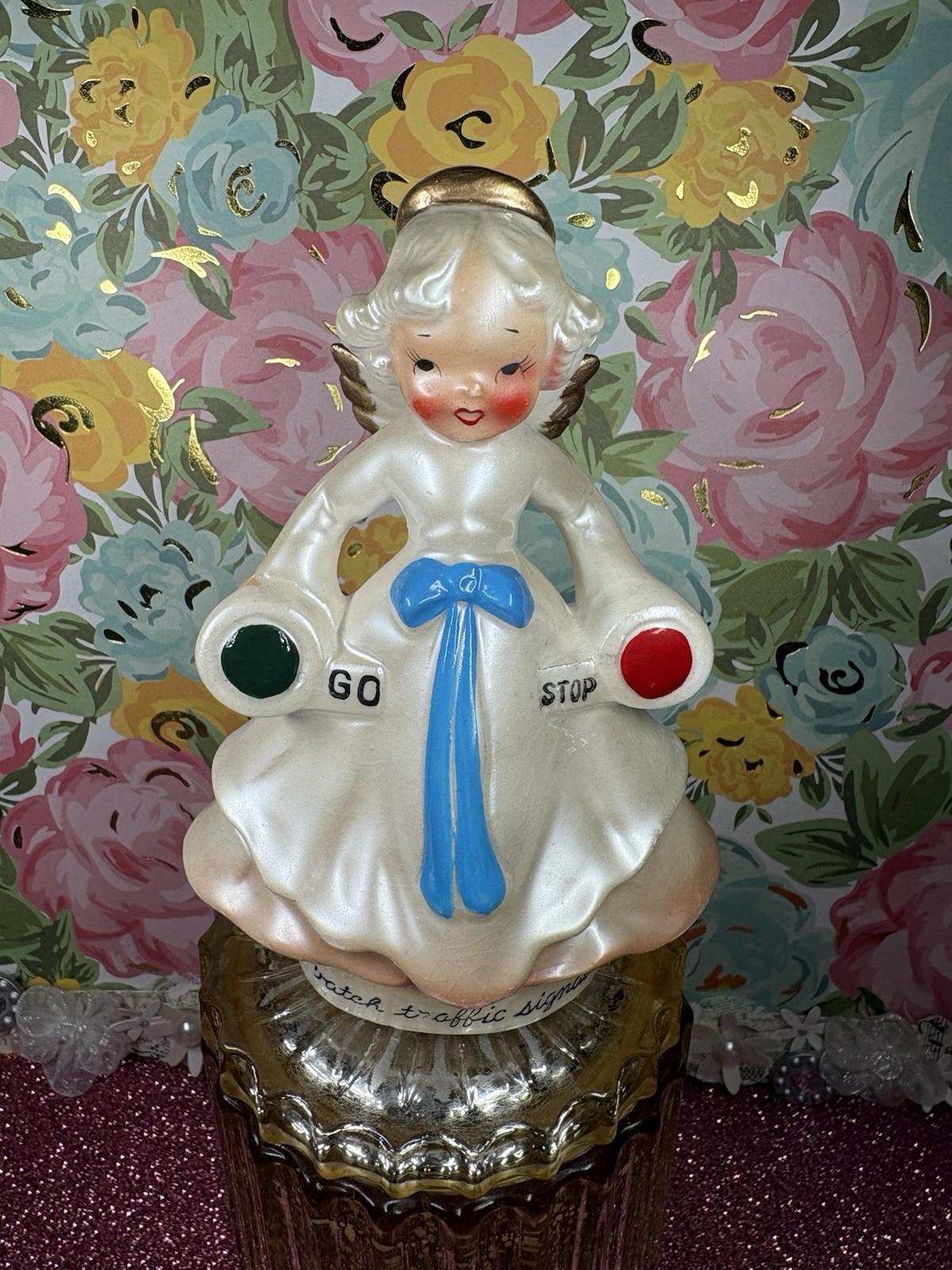 Vtg Yona Angel Girl Green & Red Stop & Go Watch Traffic Signals Figurine Japan