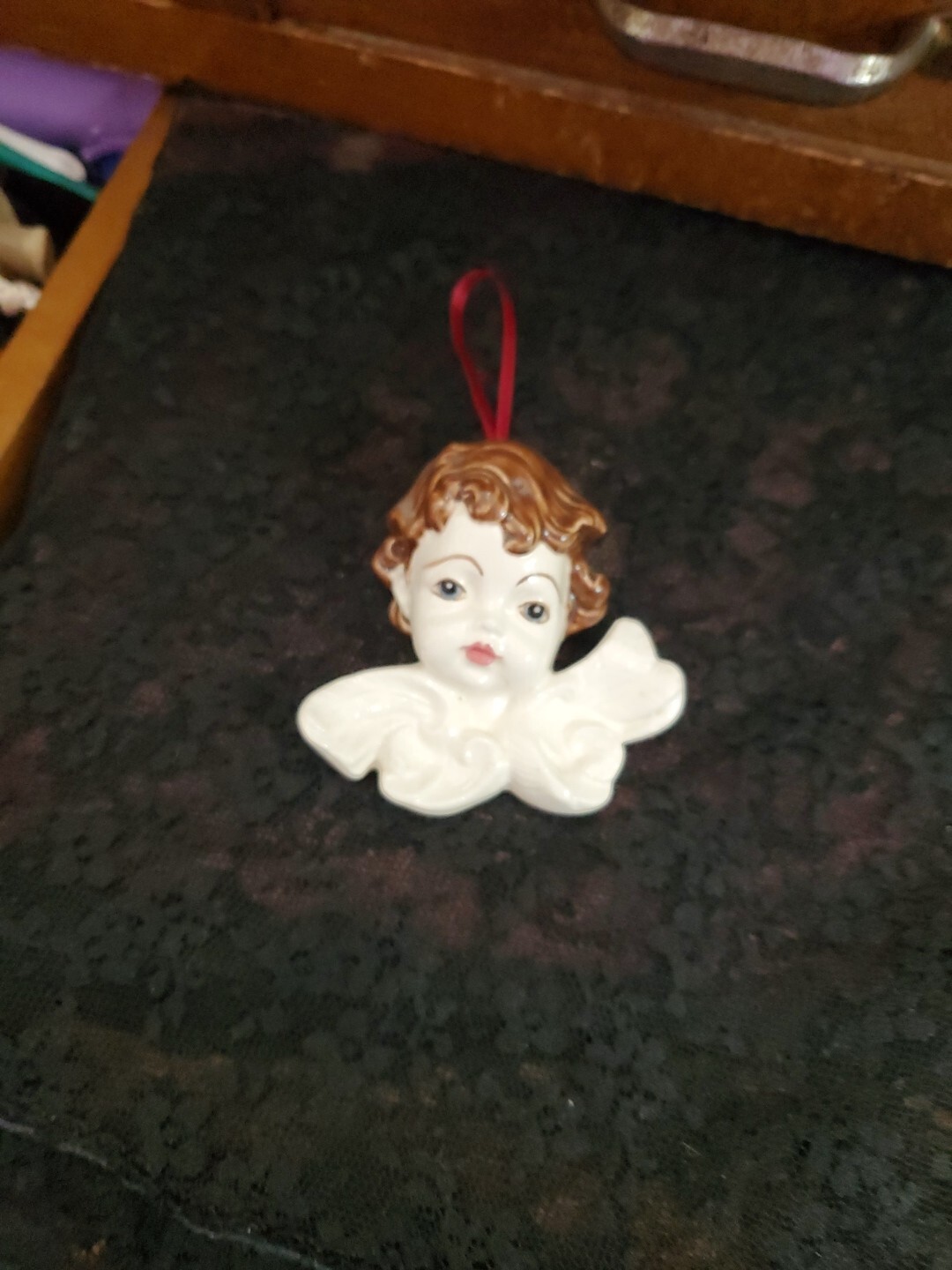 1987 Scioto Cherub Ceramic Hand-Painted Wall Decor Ornament JL